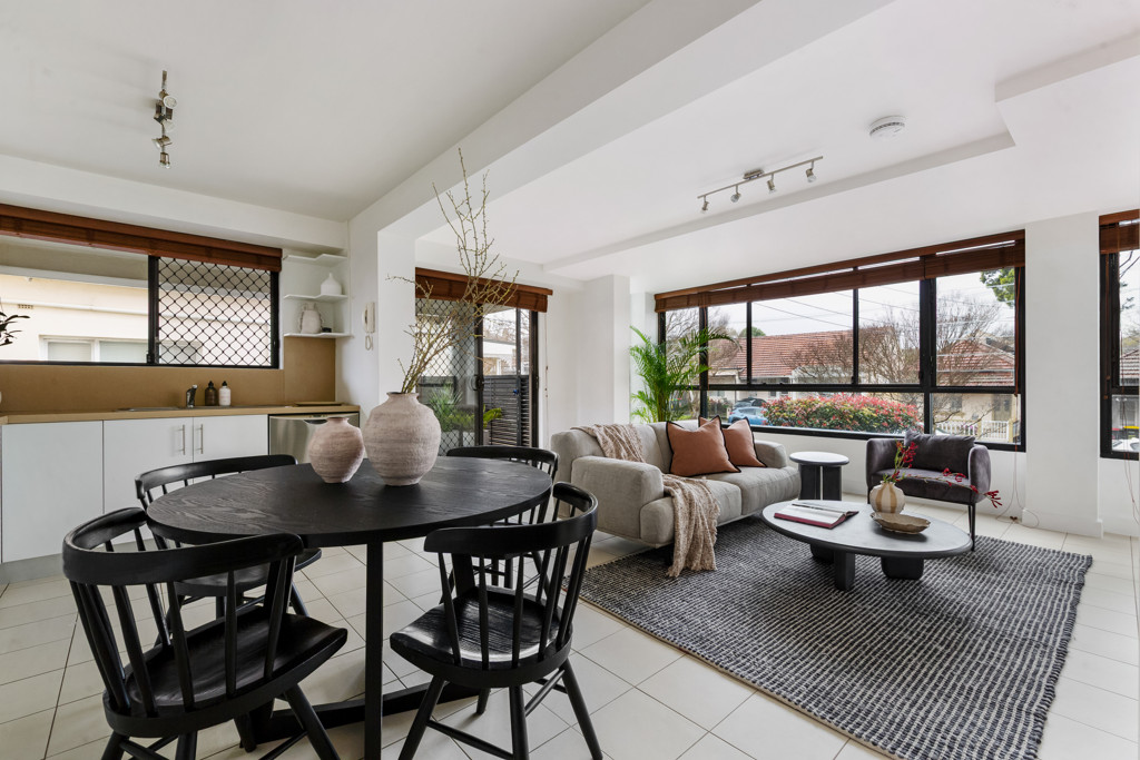 1/65 Carlisle Street, Leichhardt QLD 31811071