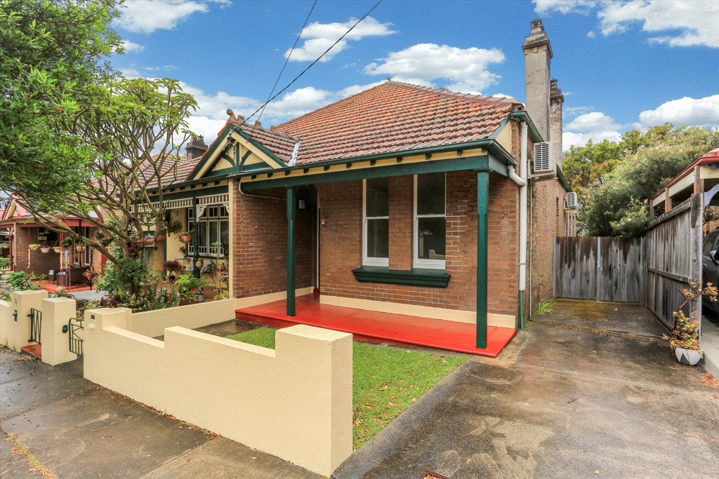 86 Carshalton Street, Croydon Park NSW 32646344