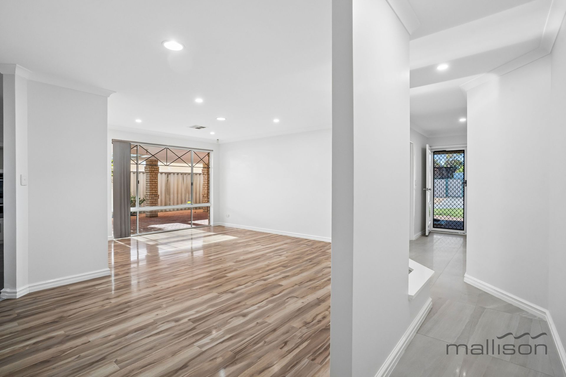 7 Karlak Close, Leda WA, Leda - Thumbnail 6