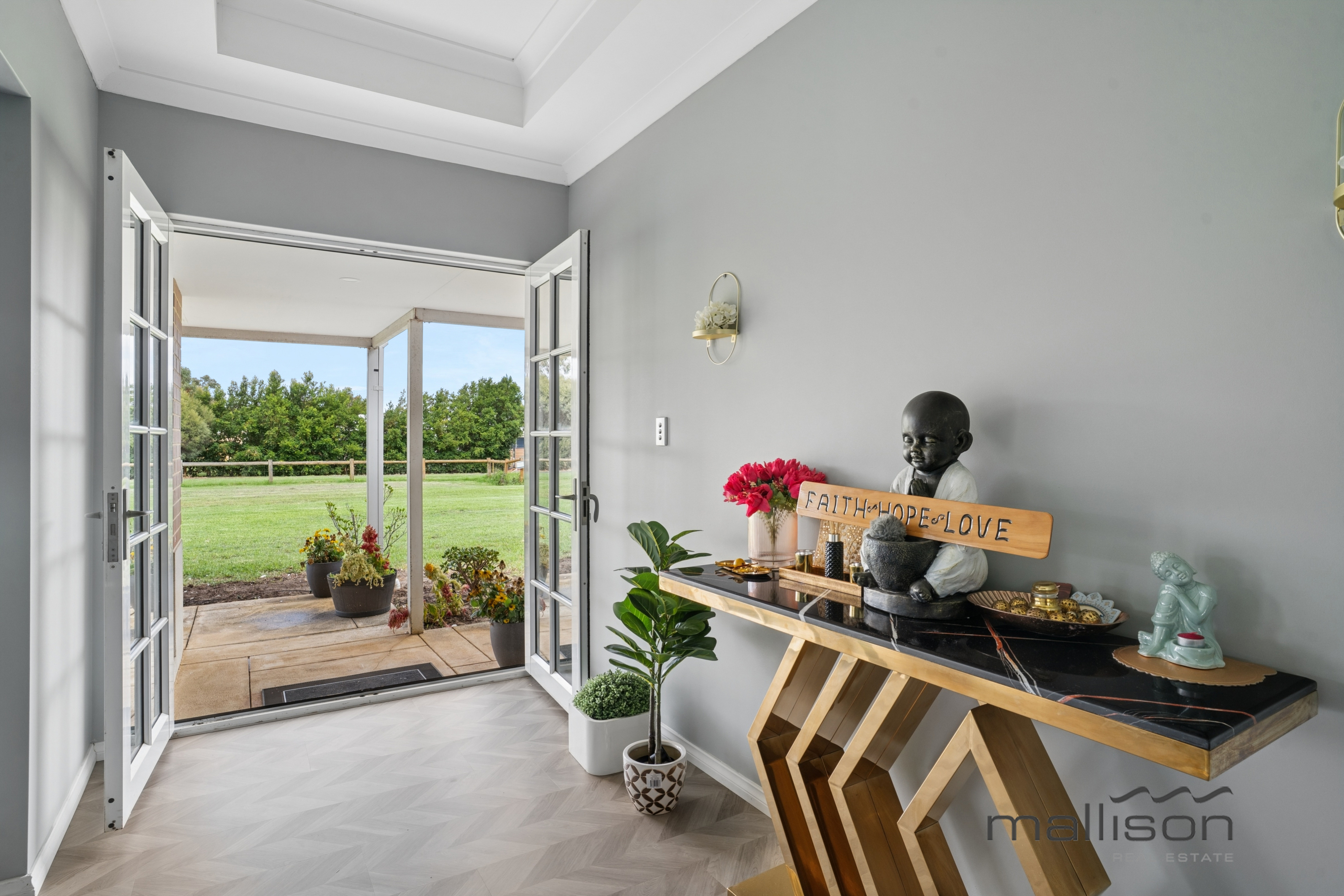 39 Holstein Court, Oakford WA, Oakford - Thumbnail 2