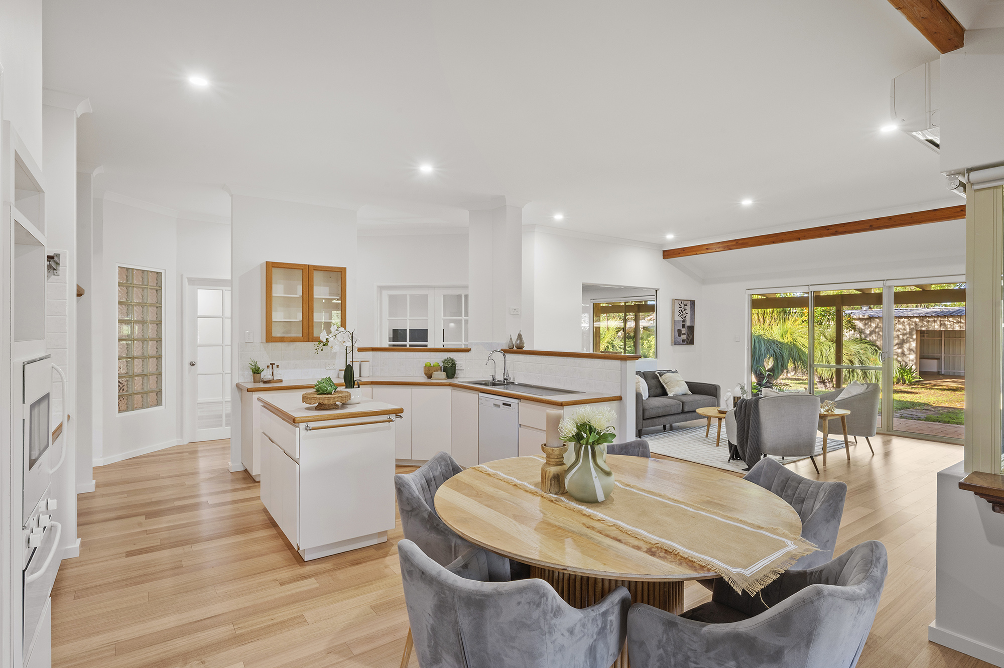 17 Glenvale Cross, Dunsborough WA, Dunsborough - Image 1