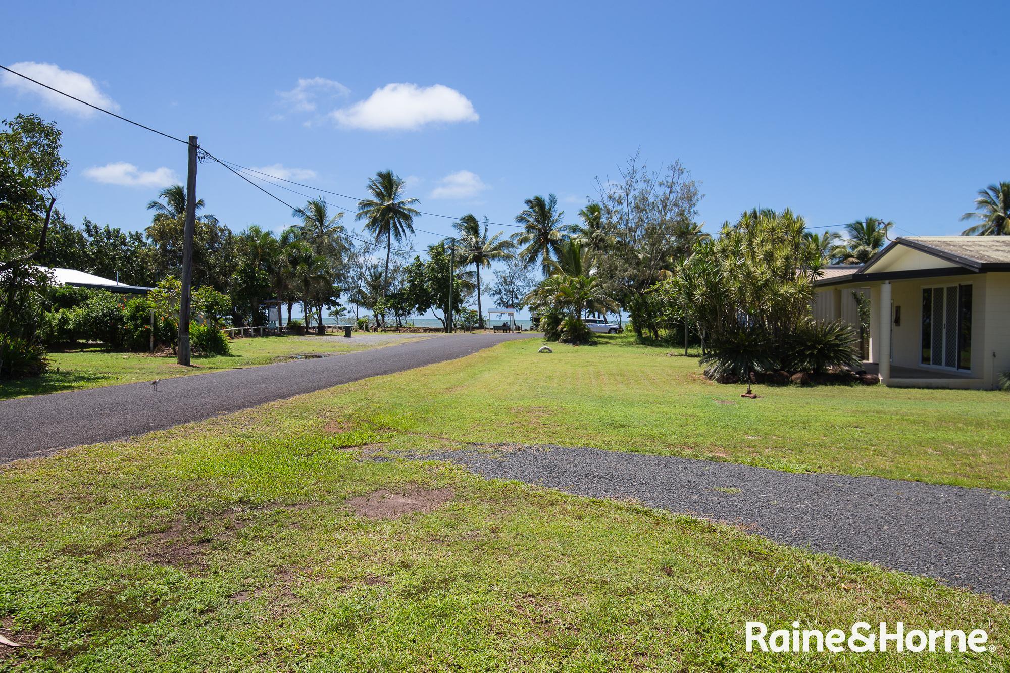 8 Barakaoan Road, COWLEY BEACH, QLD 4871 Raine & Horne Innisfail