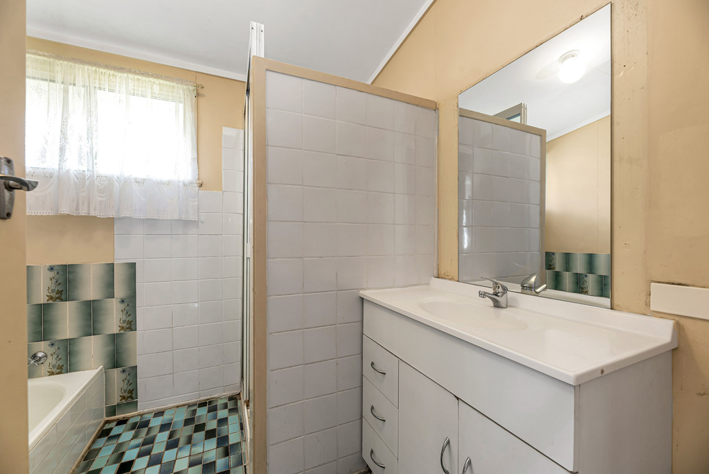 10 Kelyndar Street, Banyo QLD