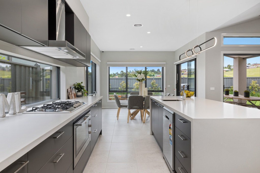 Lot 1001 Karak Street (Ferntree Ridge Estate), Drouin