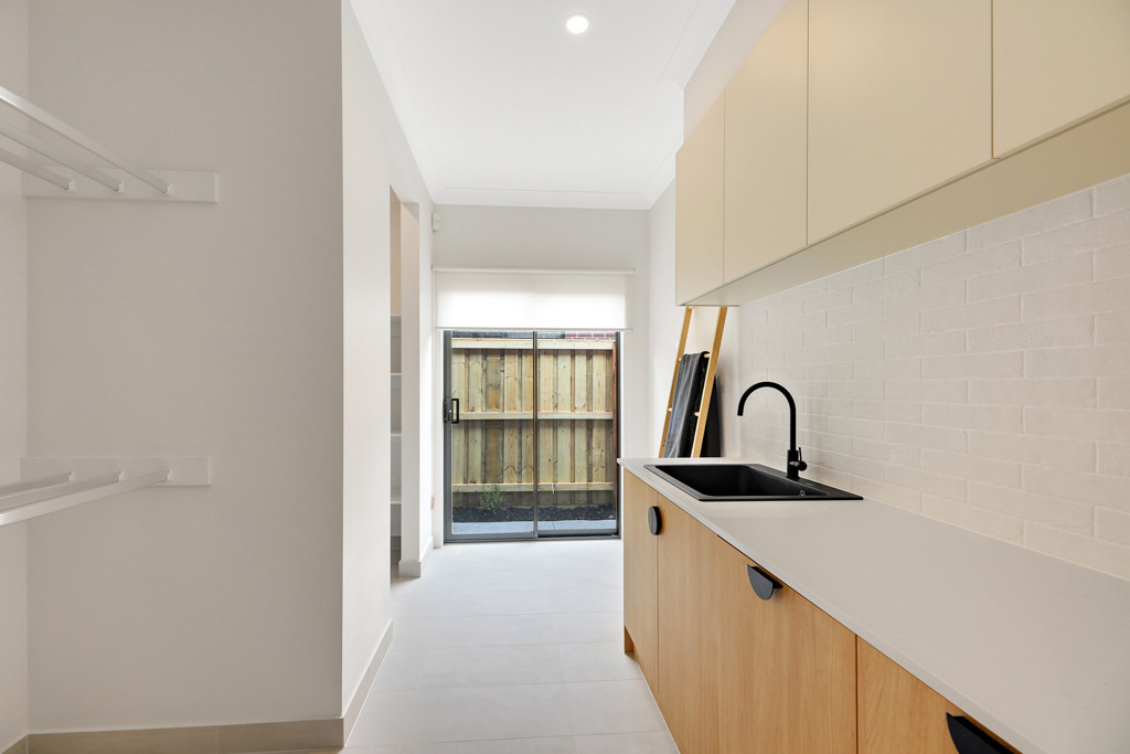 Address on Application, Bunyip