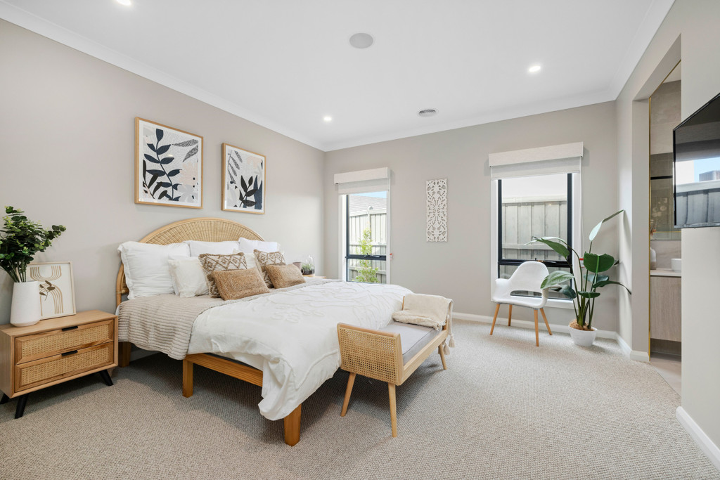 Lot 2626 Foxfort Street (Smiths Lane Estate), Clyde North