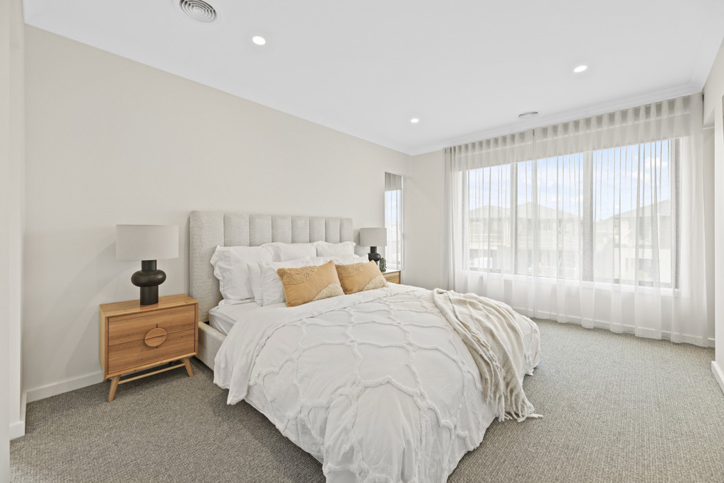 Lot 401 Nightfall Avenue (Verve Estate), Clyde North