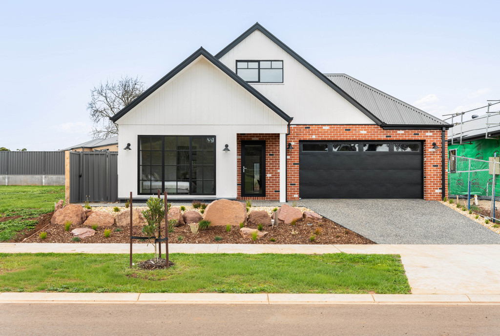 9 Cattlemans Drive, Warragul