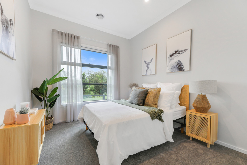 8 Matthew Street, Tooradin