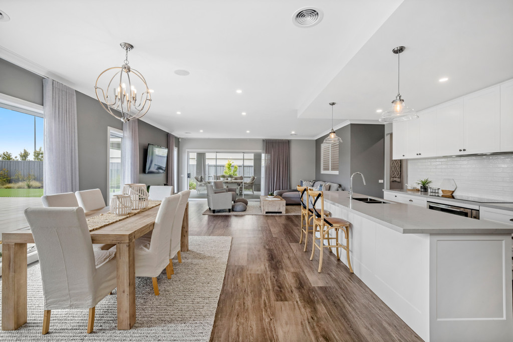 Lot 219 Cape Street (Northside Estate), Clyde North