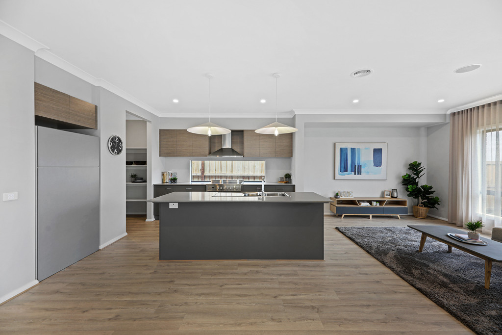 Lot 725 Shearjoy Loop (Five Farms Estate), Clyde North