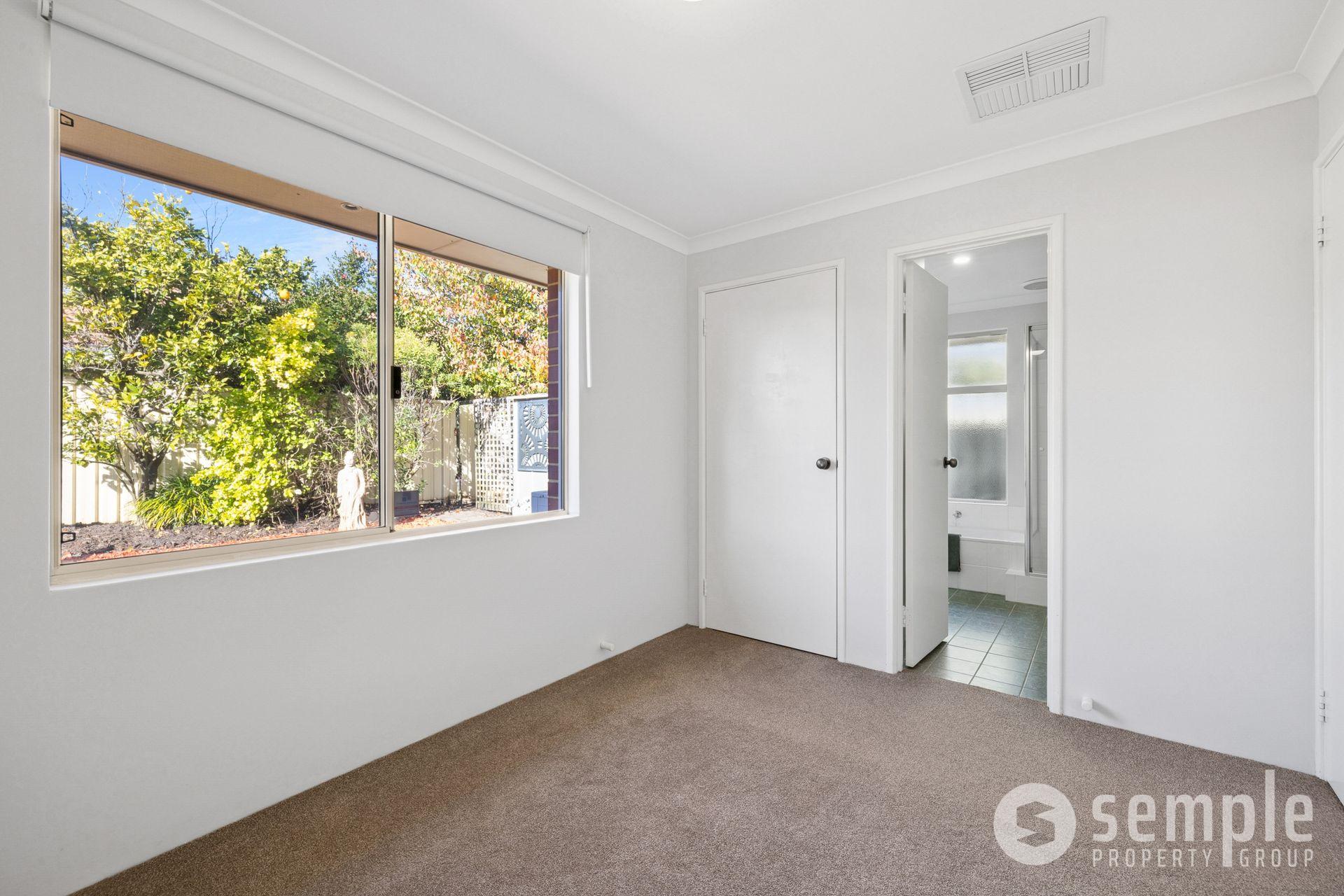 4 Ashmore Avenue, Canning Vale WA 6155 - 27