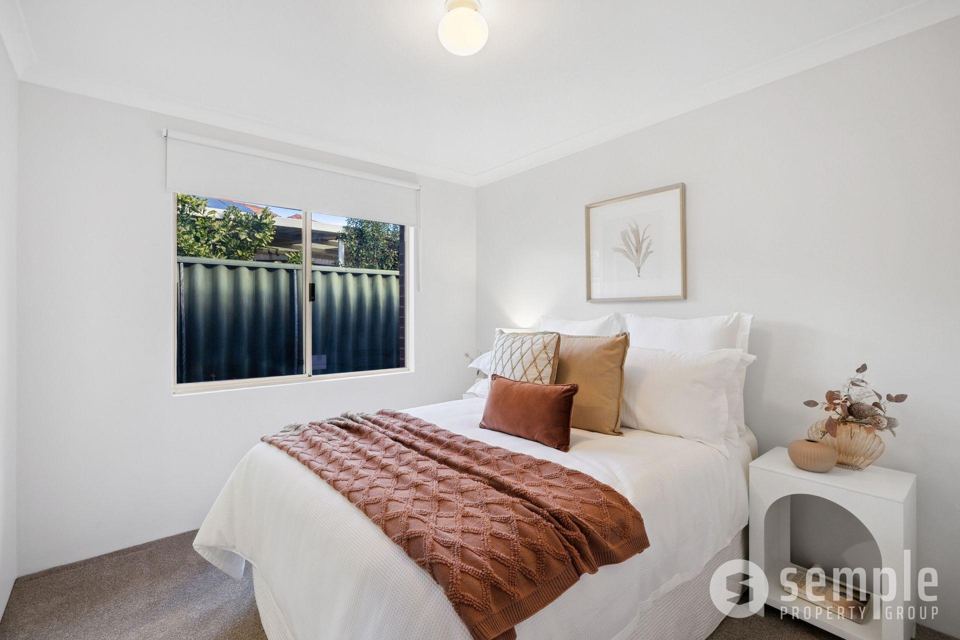 4 Ashmore Avenue, Canning Vale WA 6155 - 23