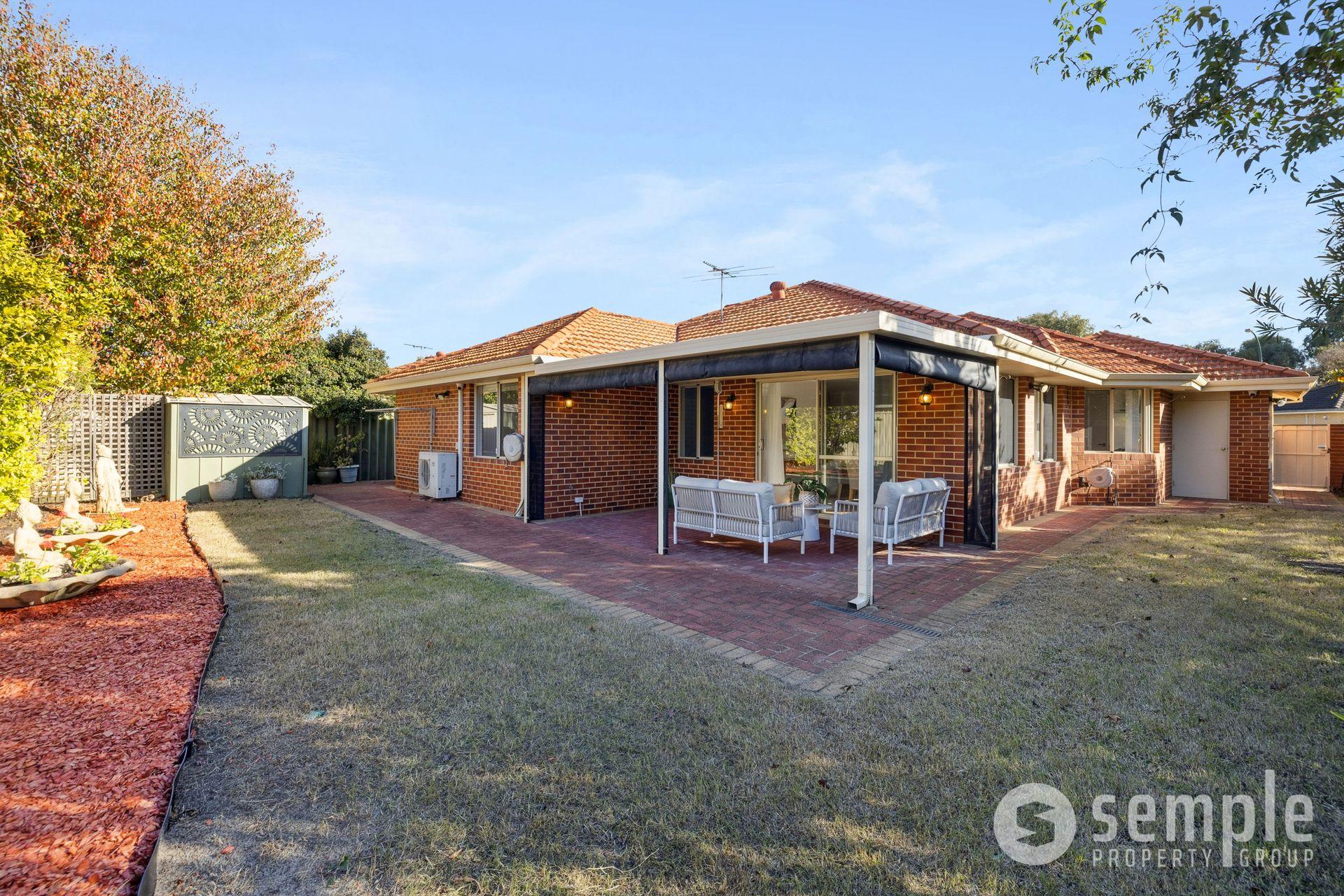 4 Ashmore Avenue, Canning Vale WA 6155 - 32