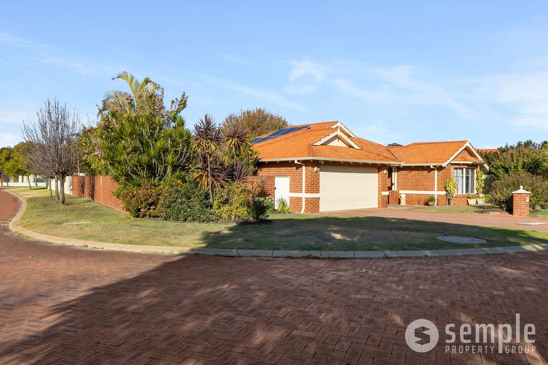 4 Ashmore Avenue, Canning Vale WA 6155 - 33