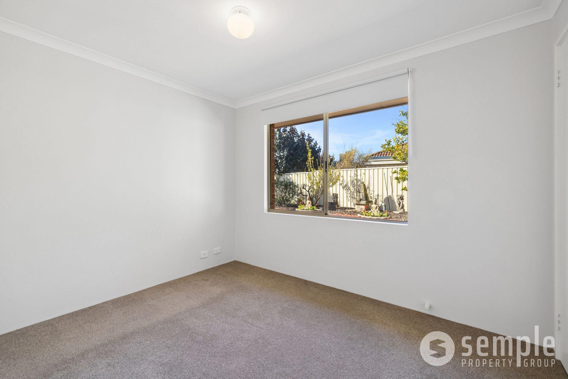 4 Ashmore Avenue, Canning Vale WA 6155 - 26