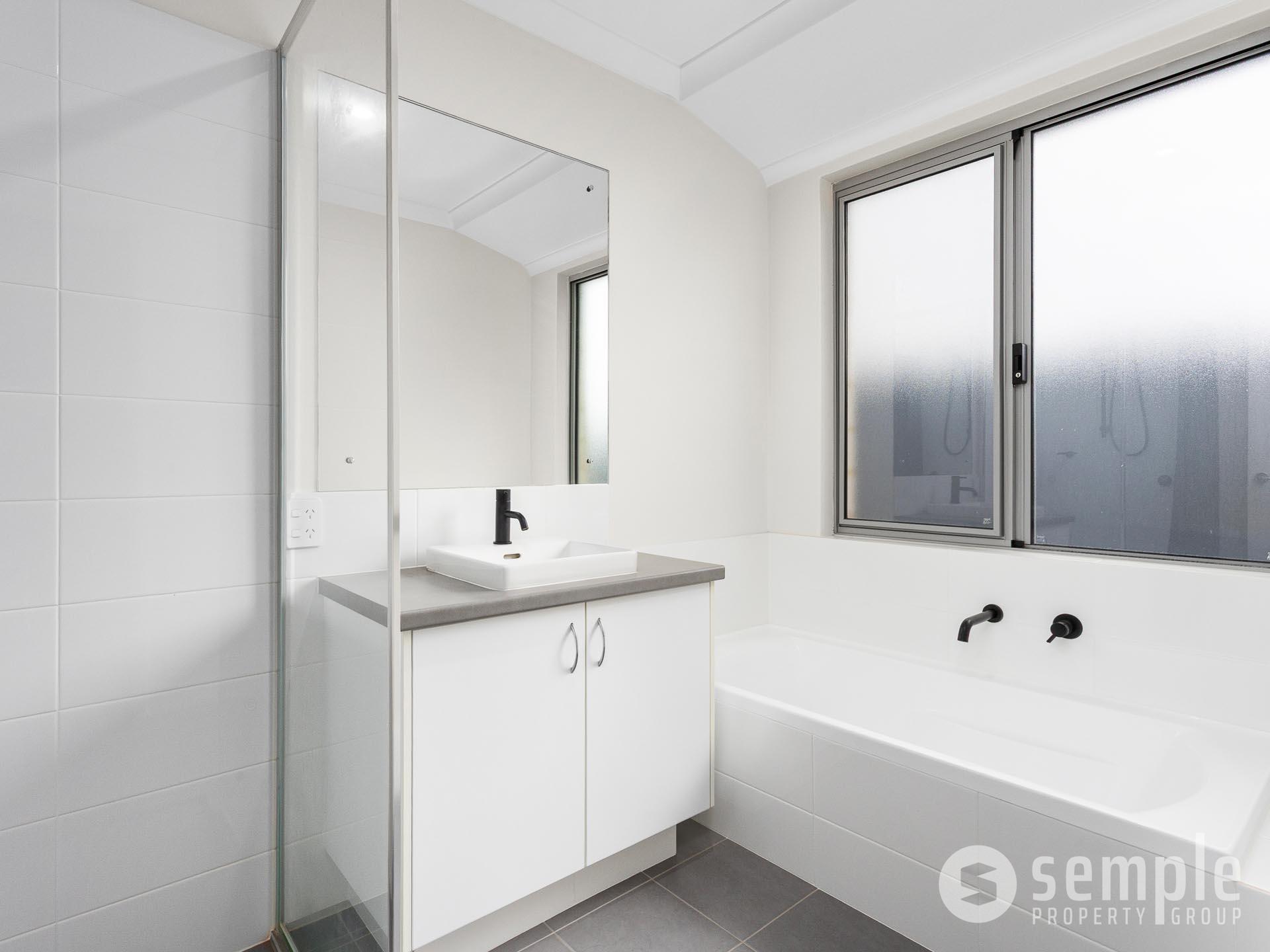 3A Simons Court, Langford WA 6147 - 15