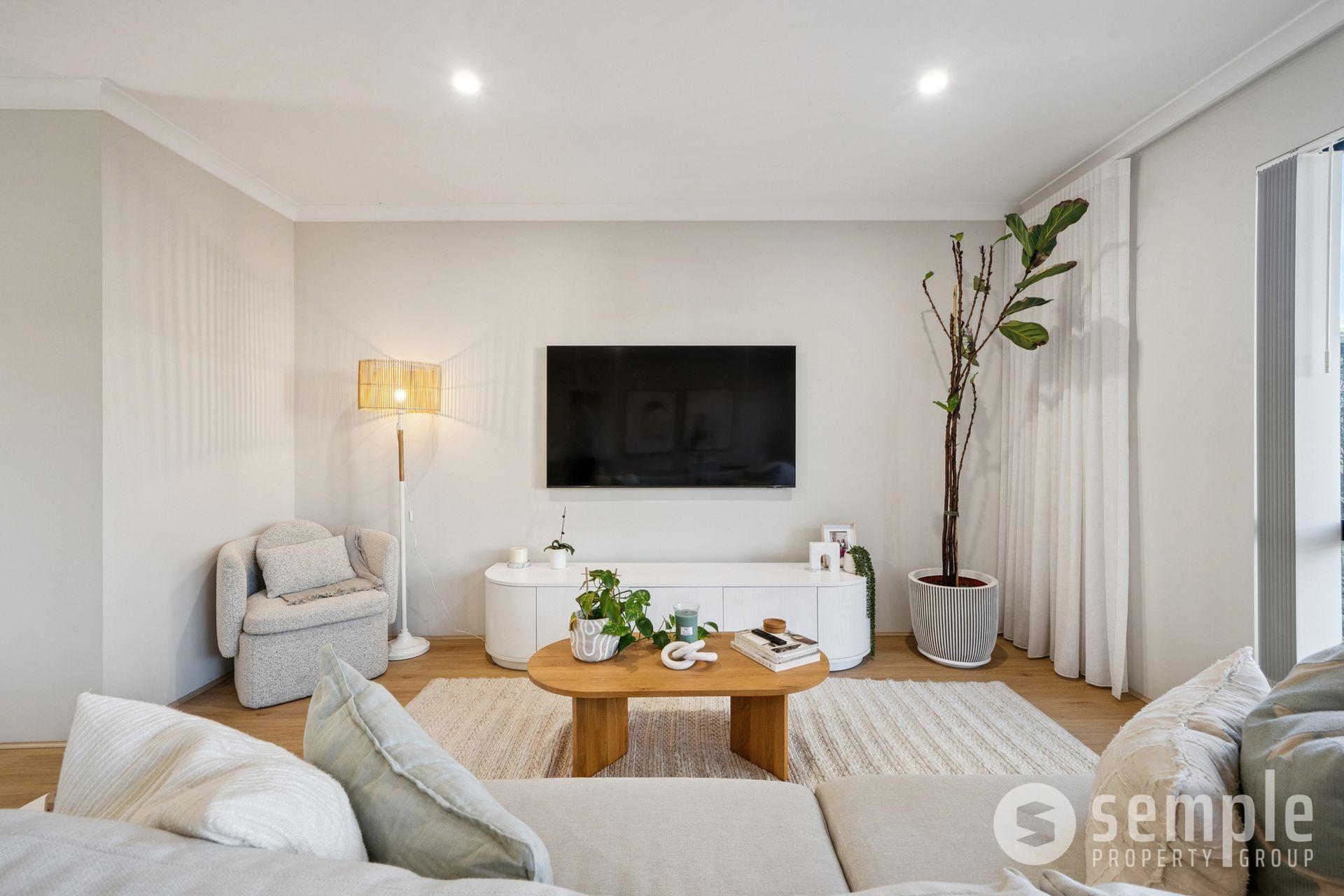 40 Muriel Court, Cockburn Central WA 6164 - 9