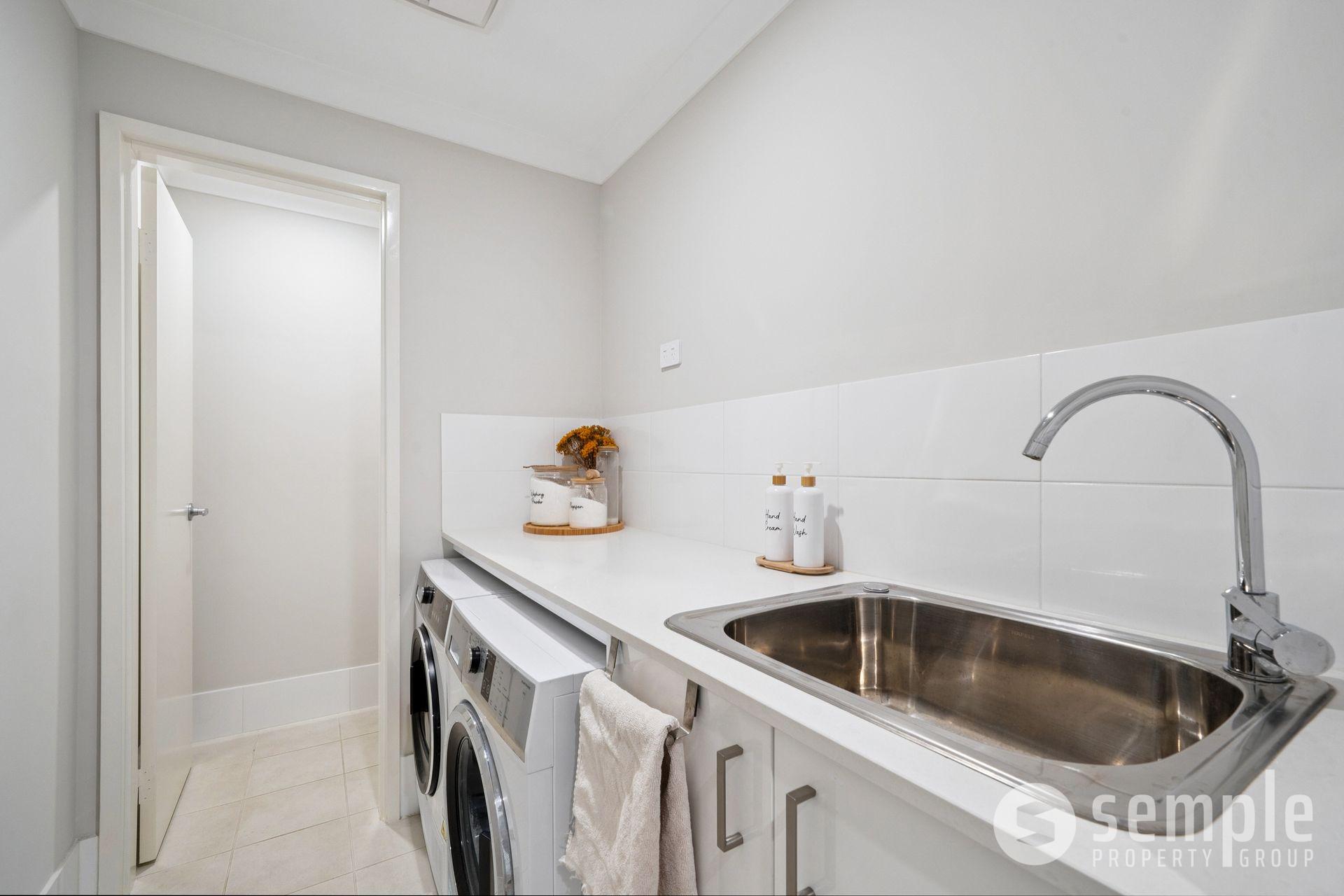 40 Muriel Court, Cockburn Central WA 6164 - 22