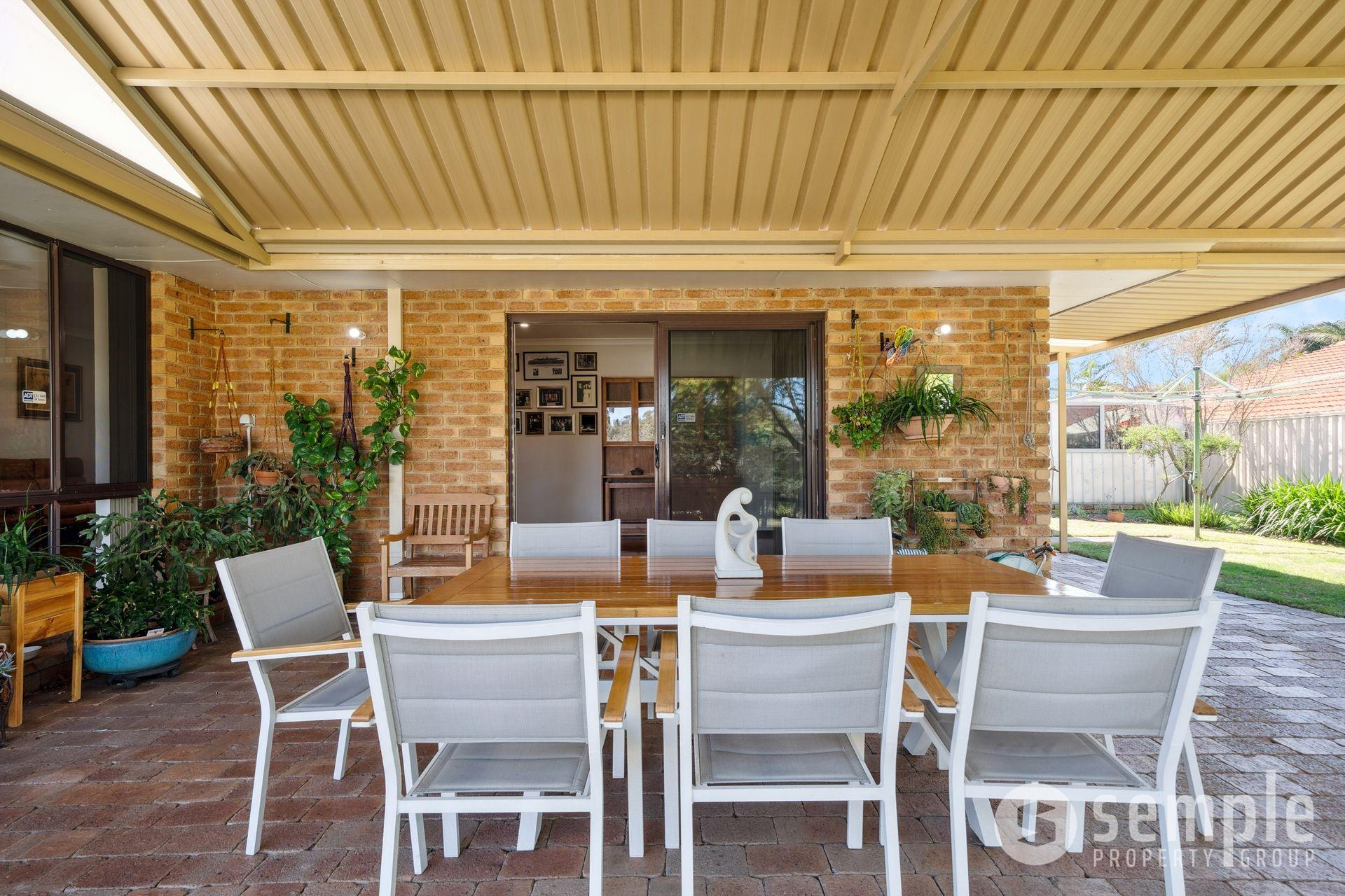 2 Peak Court, Leeming WA 6149 - 27