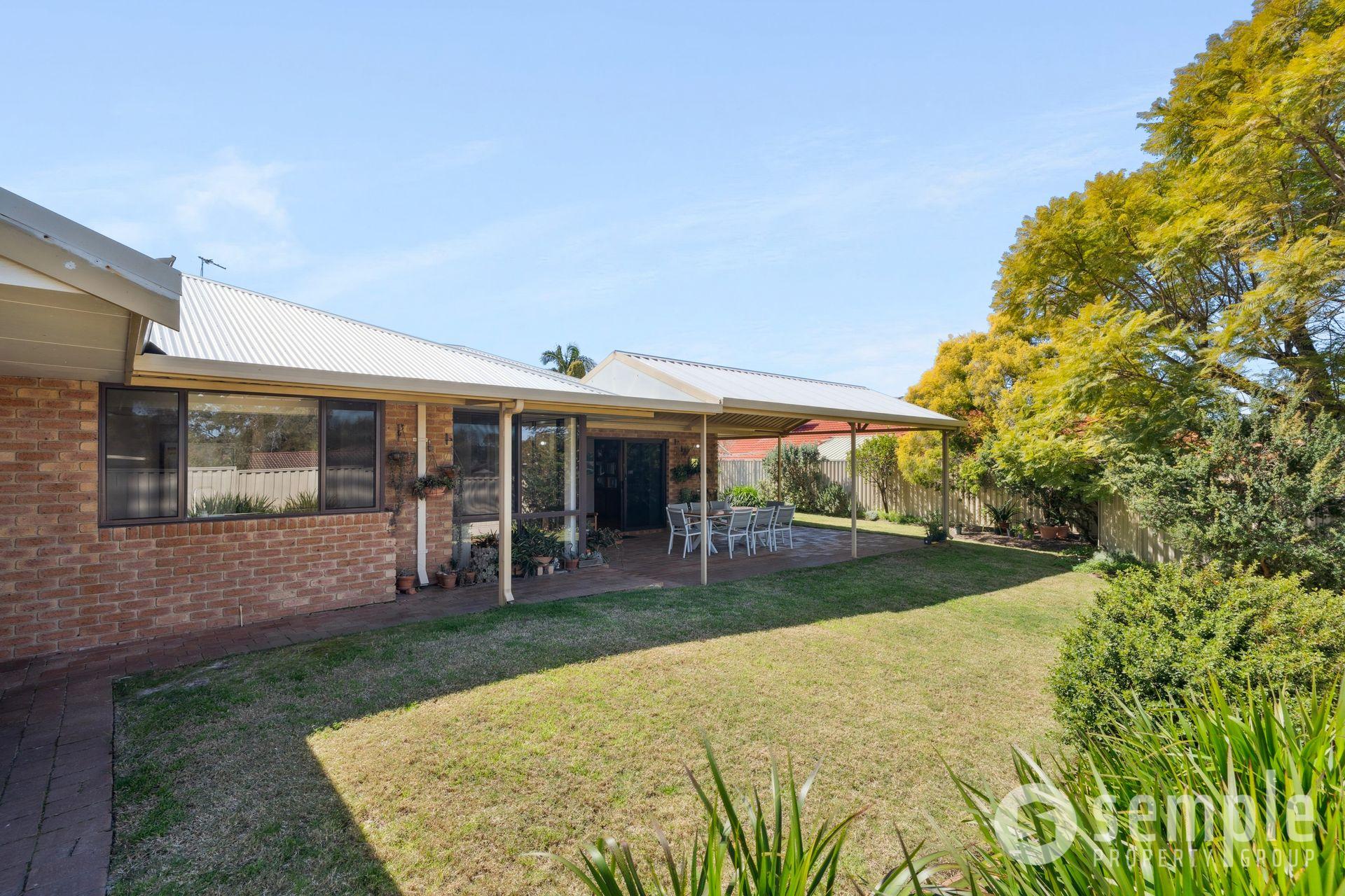 2 Peak Court, Leeming WA 6149 - 31