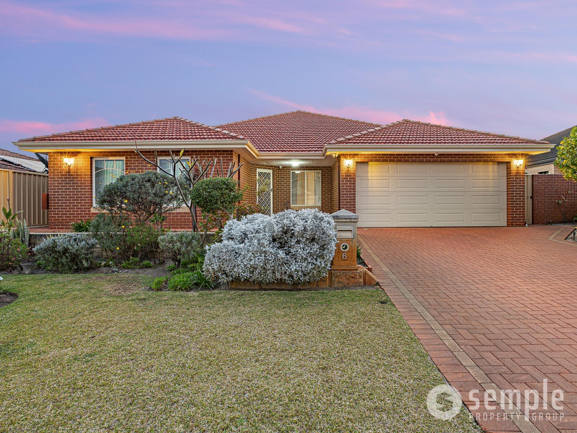 6 Flowergum Way, South Lake WA 6164 - 0