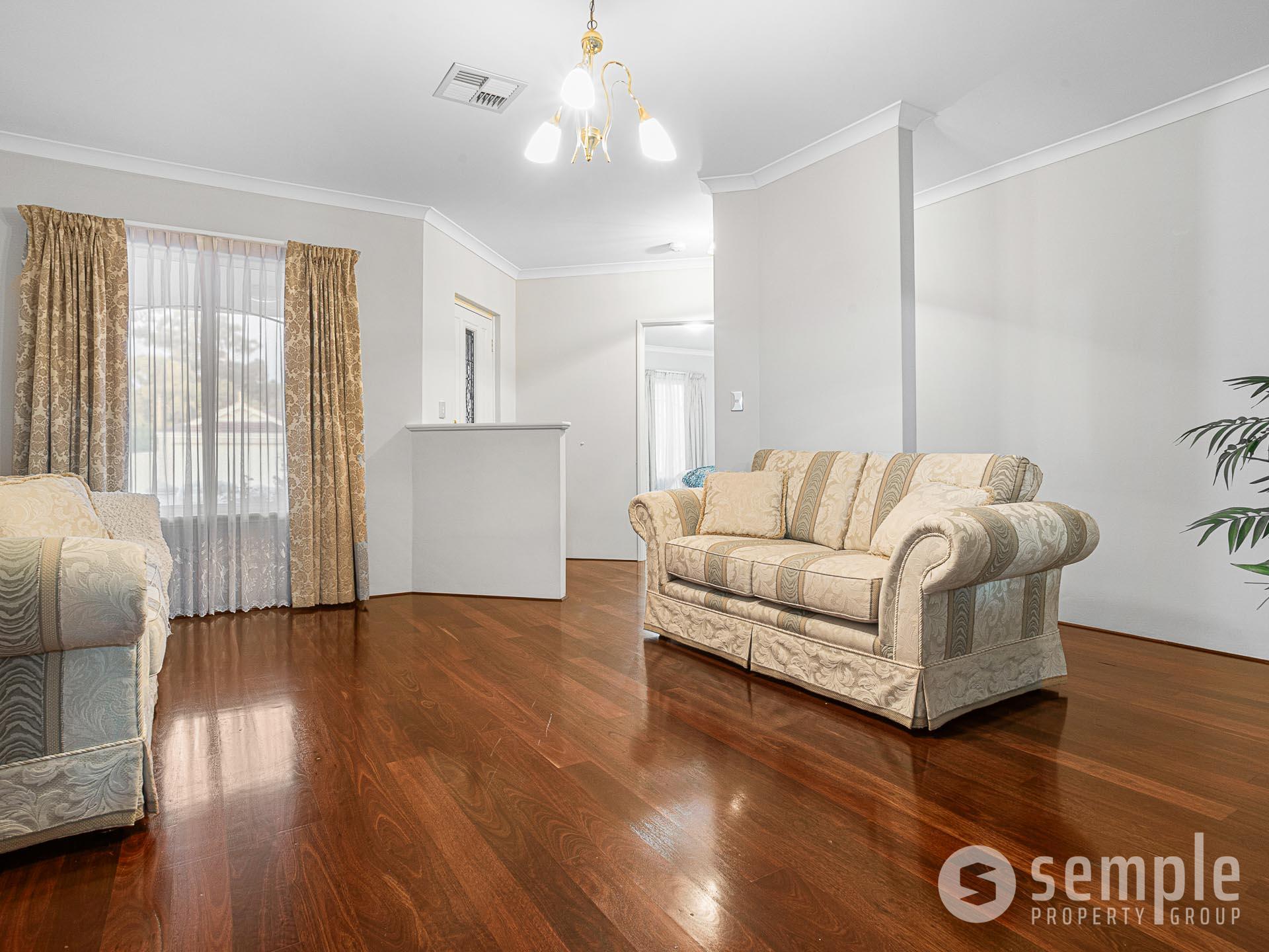 6 Flowergum Way, South Lake WA 6164 - 1