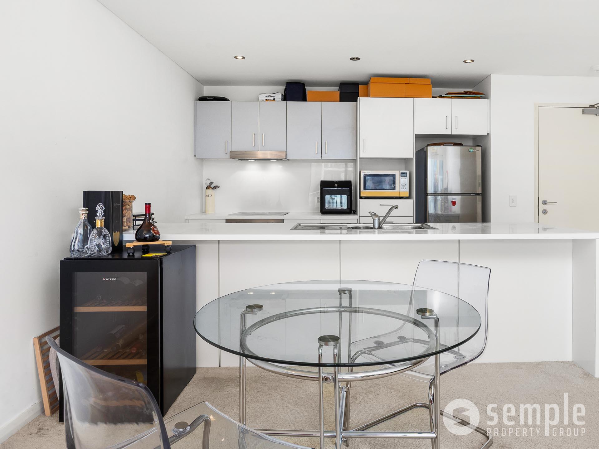 28/1 Stockton Bend, Cockburn Central WA 6164 - 5