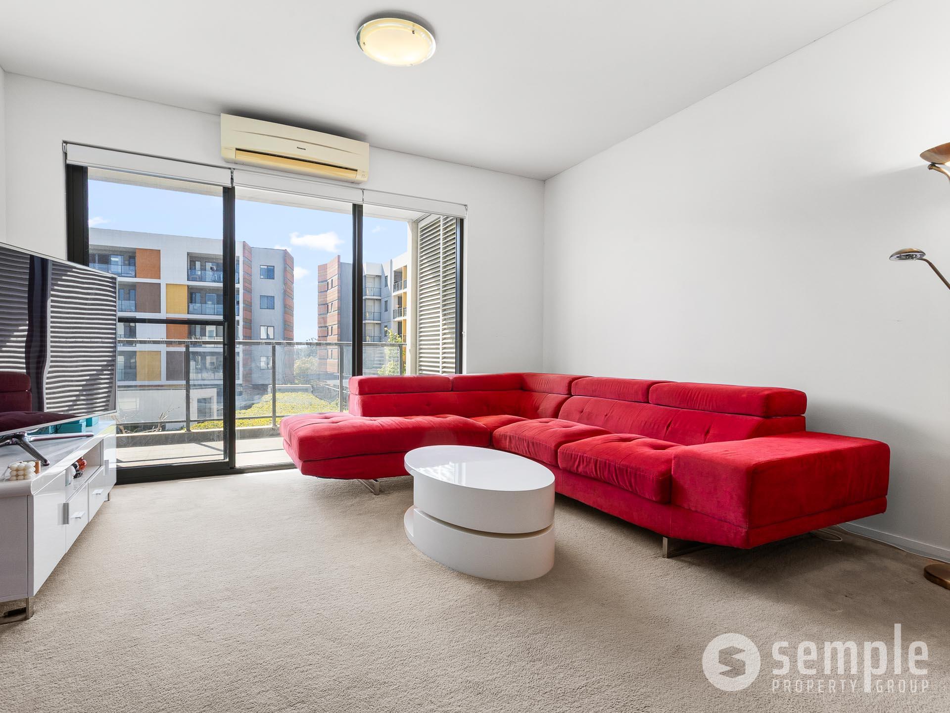 28/1 Stockton Bend, Cockburn Central WA 6164 - 0