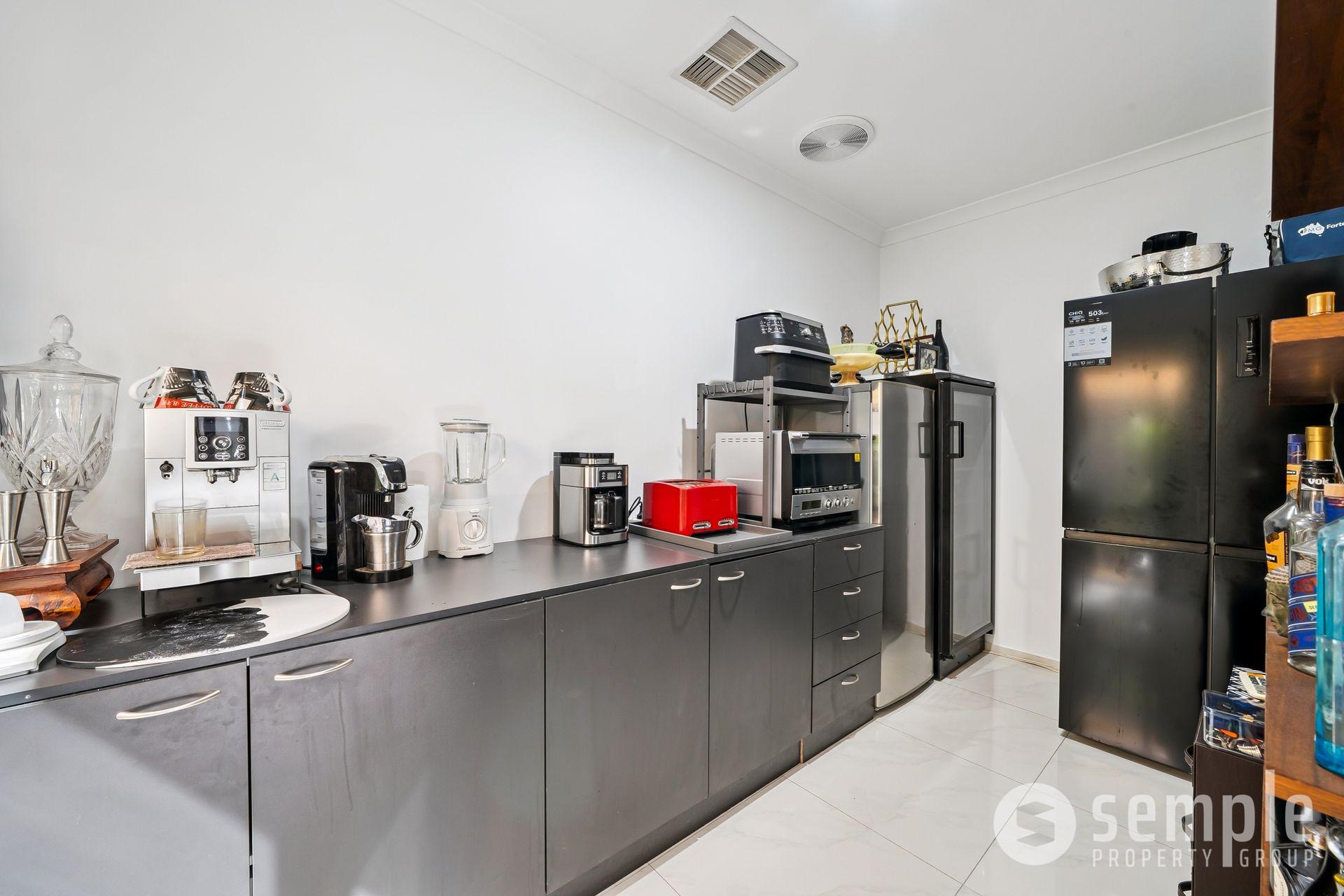 14 Poso Place, Atwell WA 6164 - 17