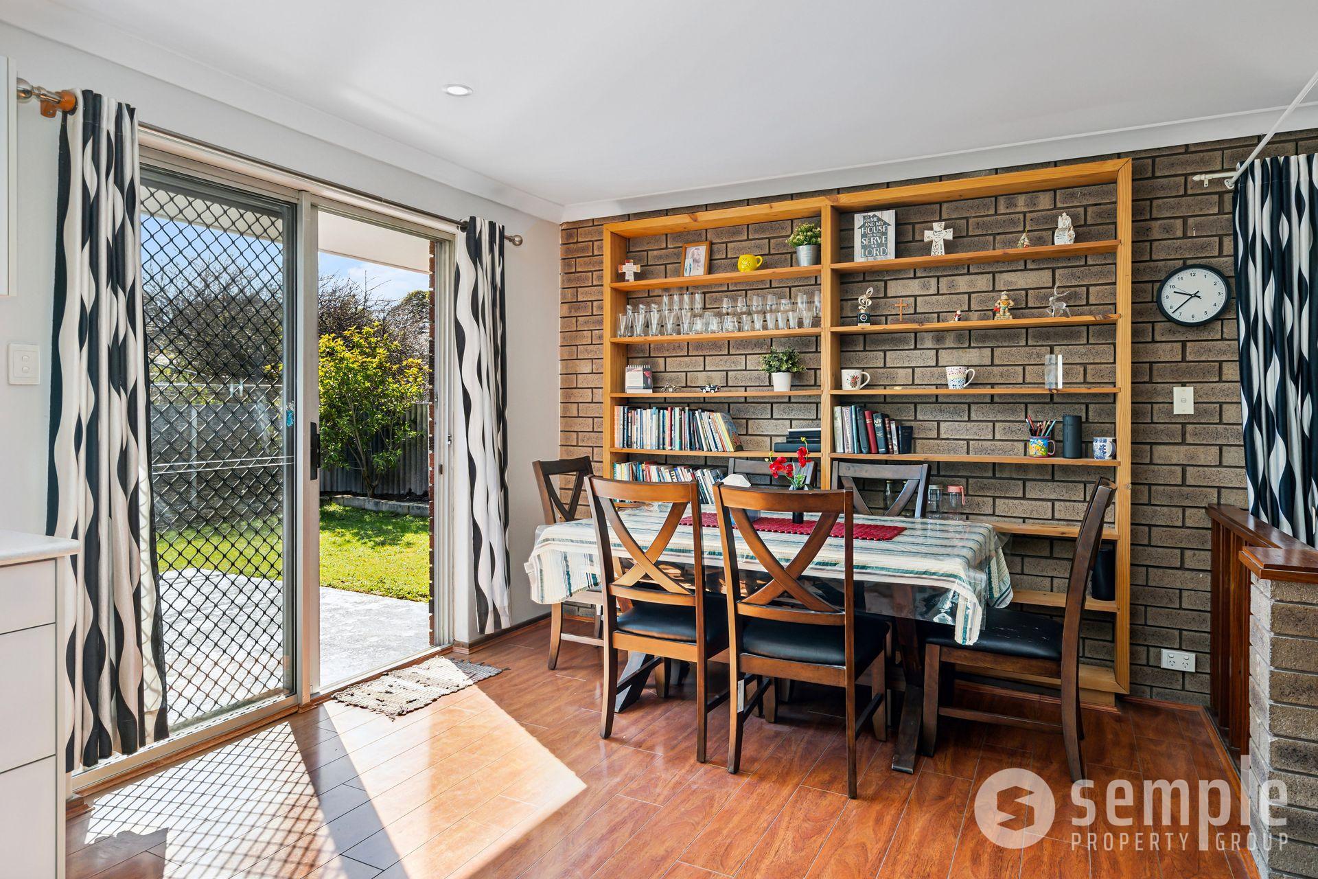 38 Silvertop Terrace, Willetton WA 6155 - 9