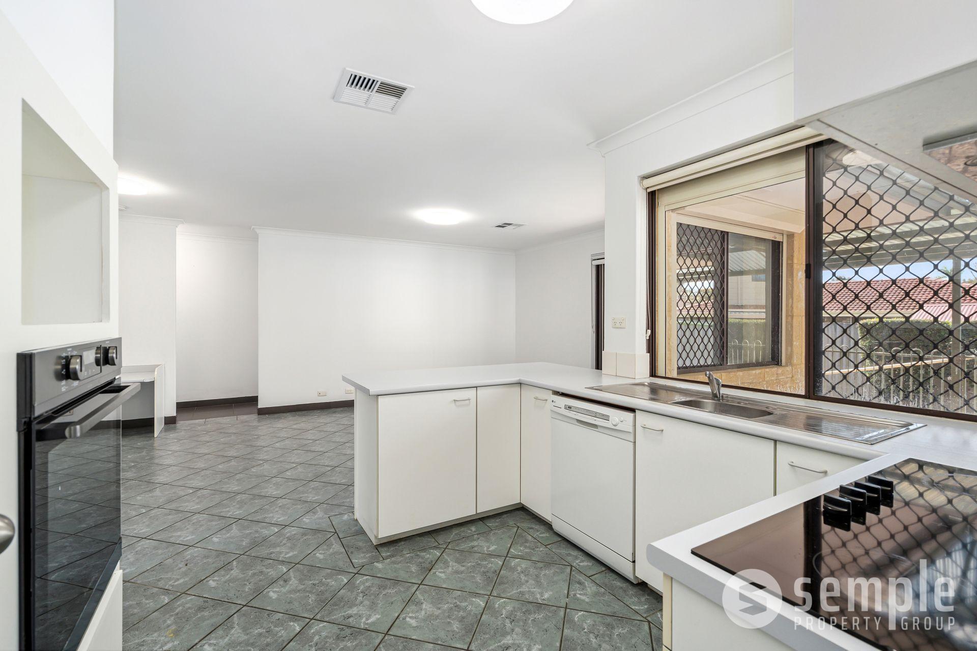 18 Lythe Place, Willetton WA 6155 - 8