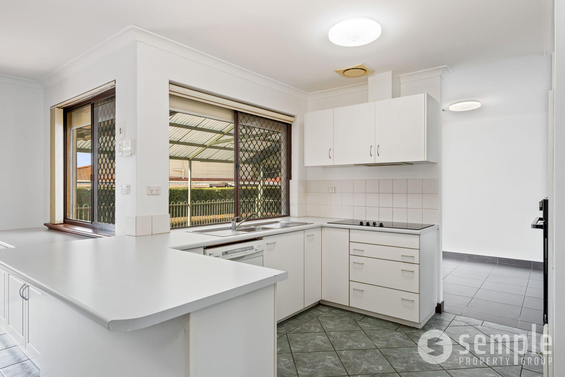 18 Lythe Place, Willetton WA 6155 - 6