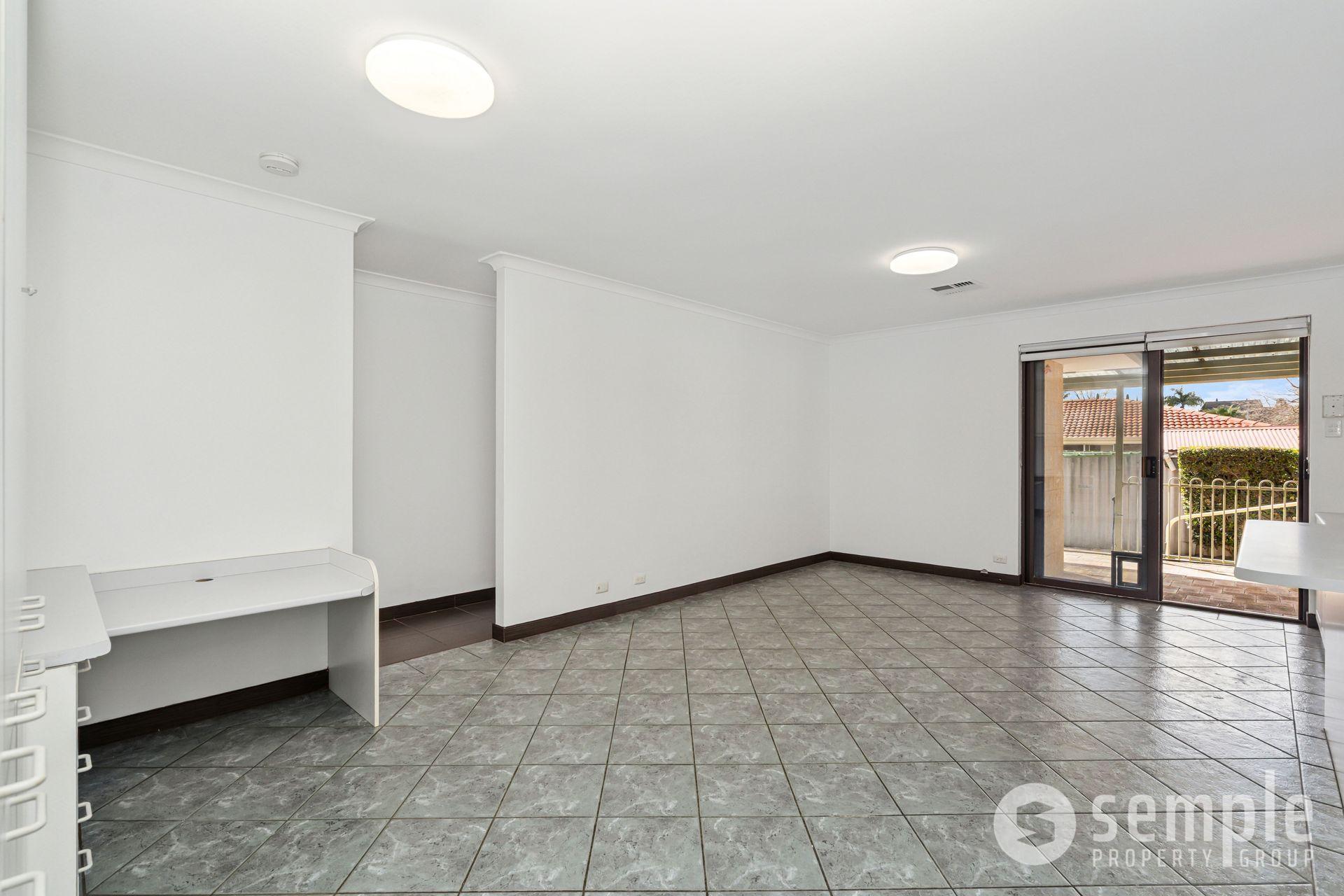 18 Lythe Place, Willetton WA 6155 - 9