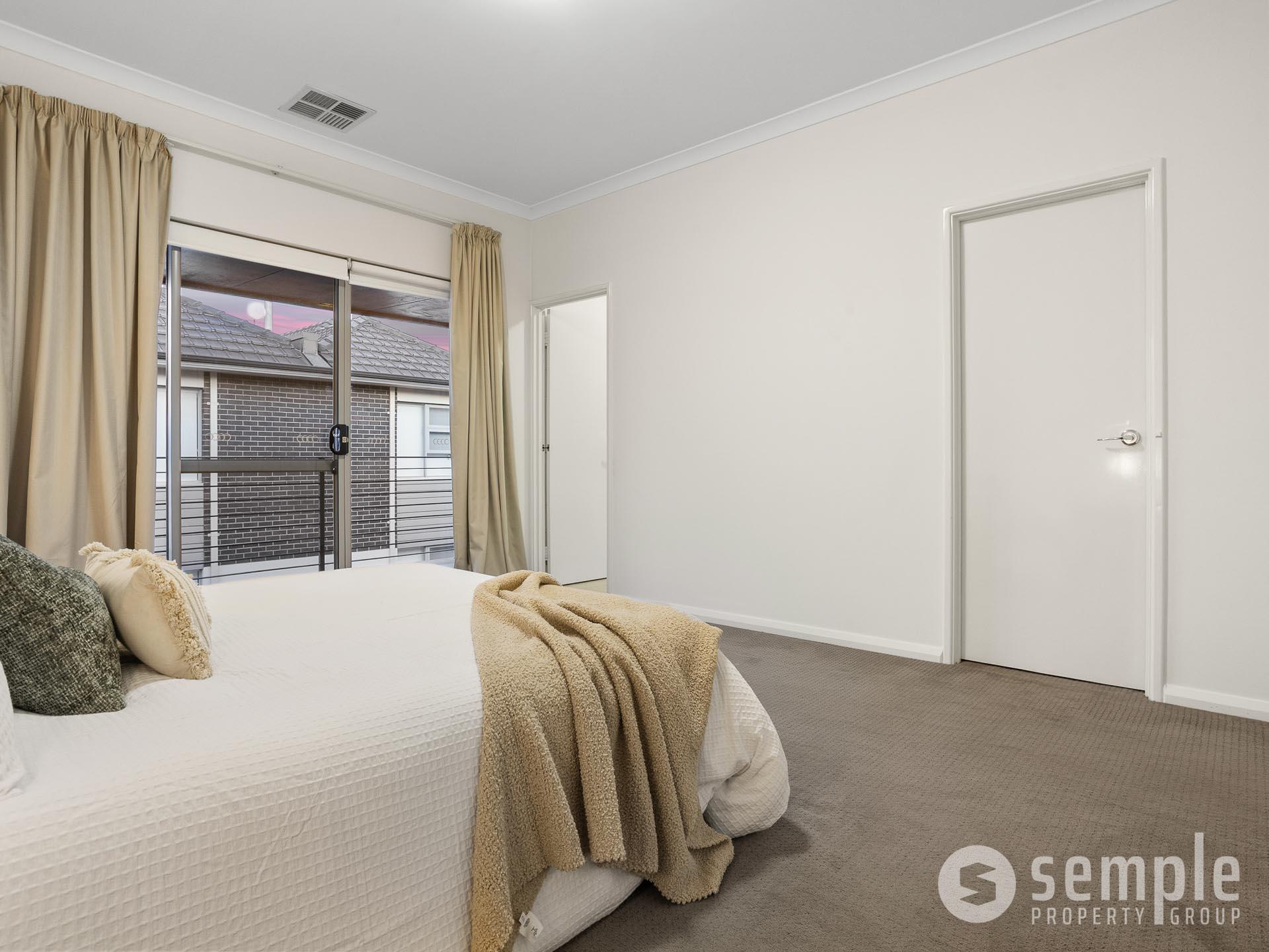 4/75 Baler Court, Hammond Park WA 6164 - 16