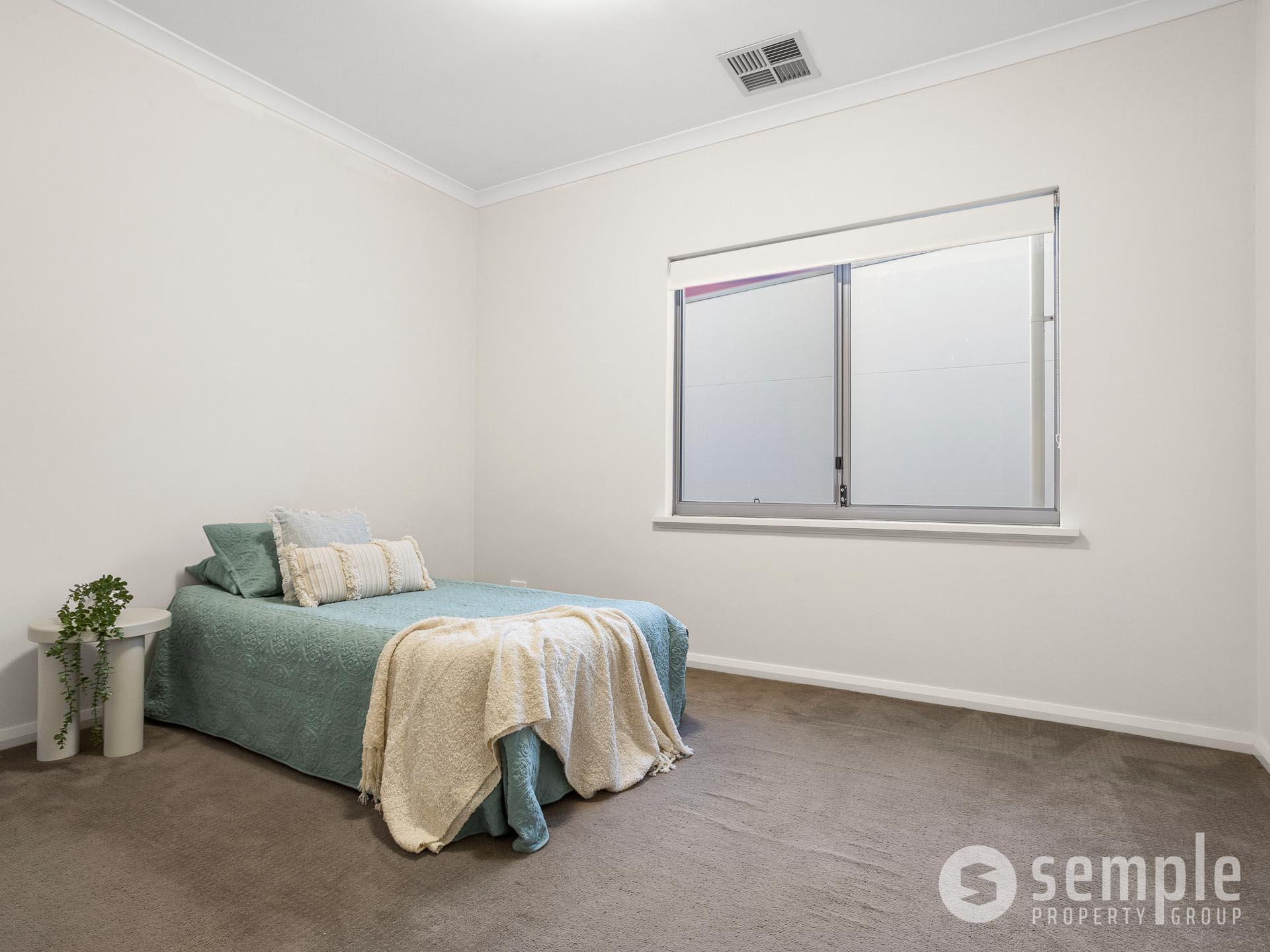 4/75 Baler Court, Hammond Park WA 6164 - 19