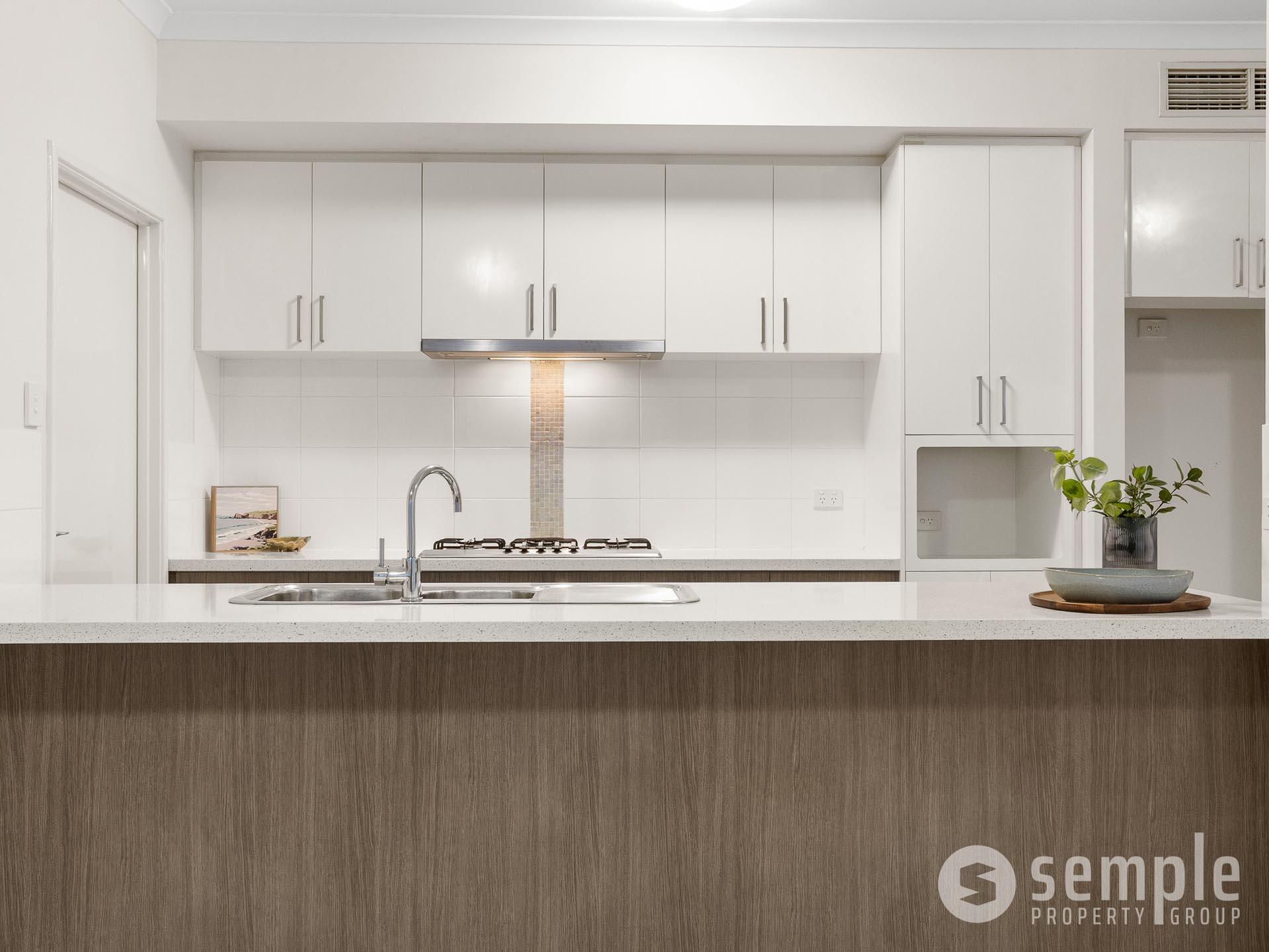 4/75 Baler Court, Hammond Park WA 6164 - 6