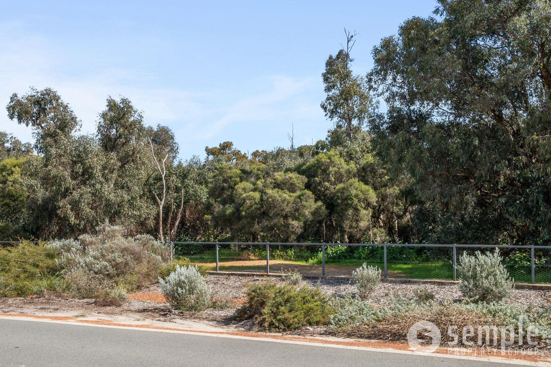 114 Mornington Crescent, Wandi WA 6167 - 26