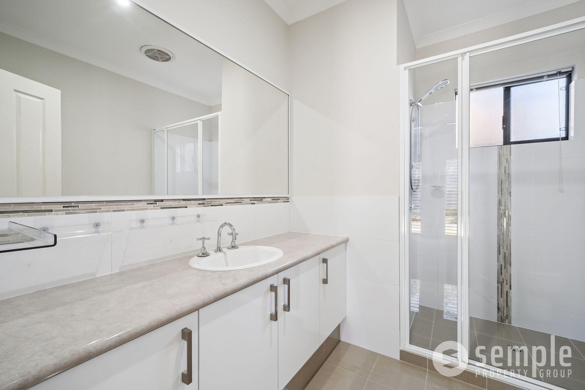 114 Mornington Crescent, Wandi WA 6167 - 13