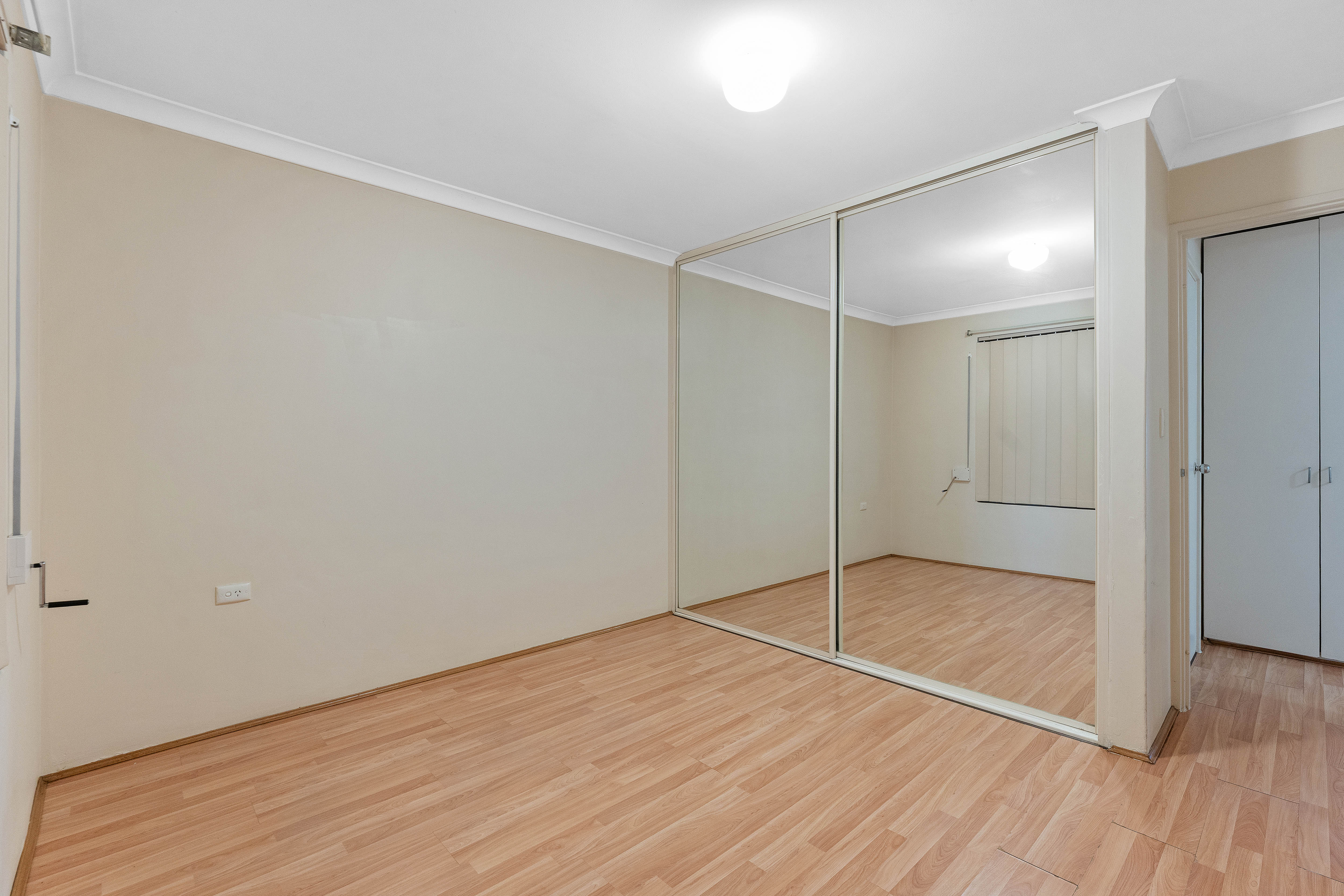 18 Labyrinth Way, South Lake WA 6164 - 4