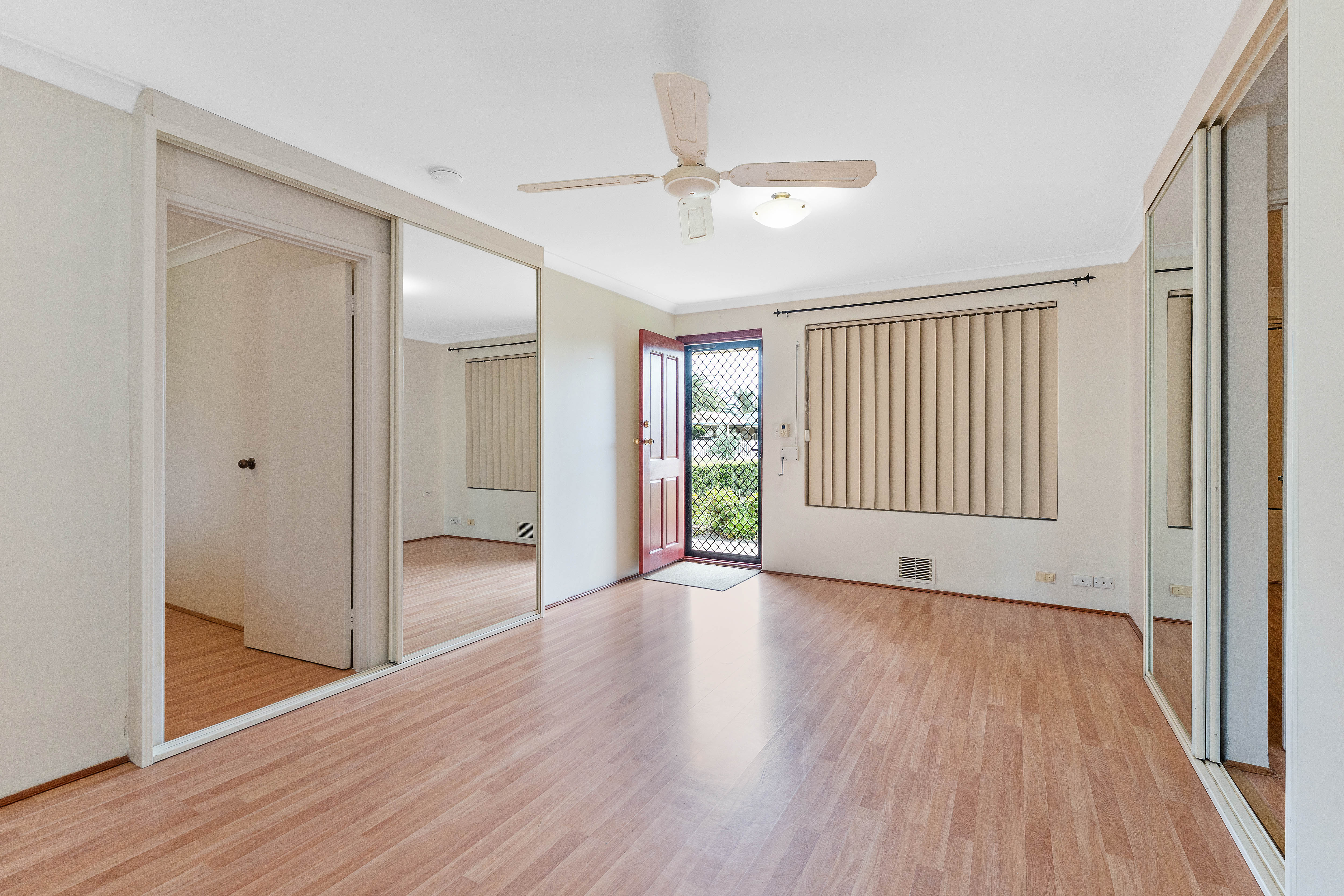18 Labyrinth Way, South Lake WA 6164 - 2