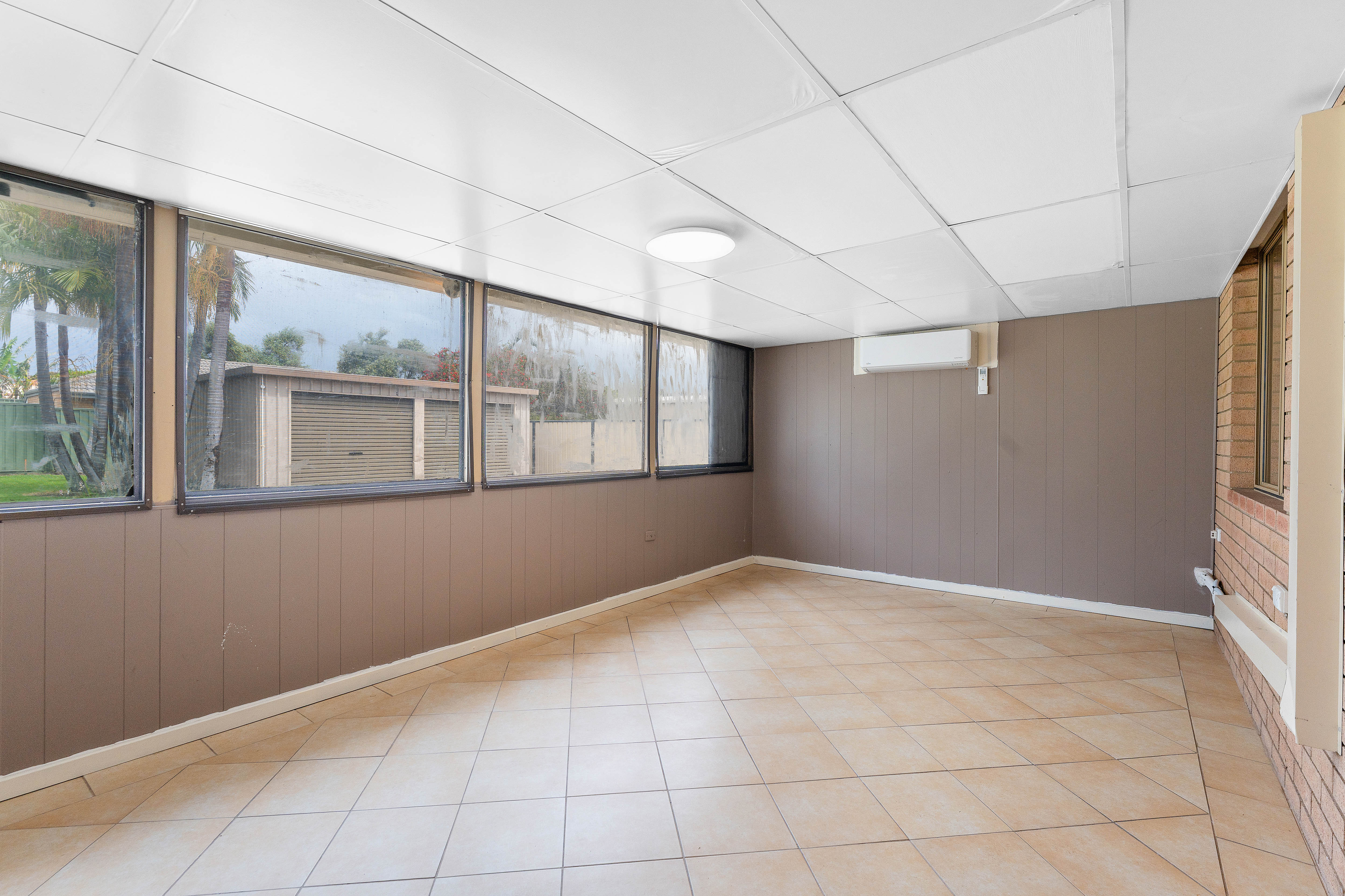 18 Labyrinth Way, South Lake WA 6164 - 10