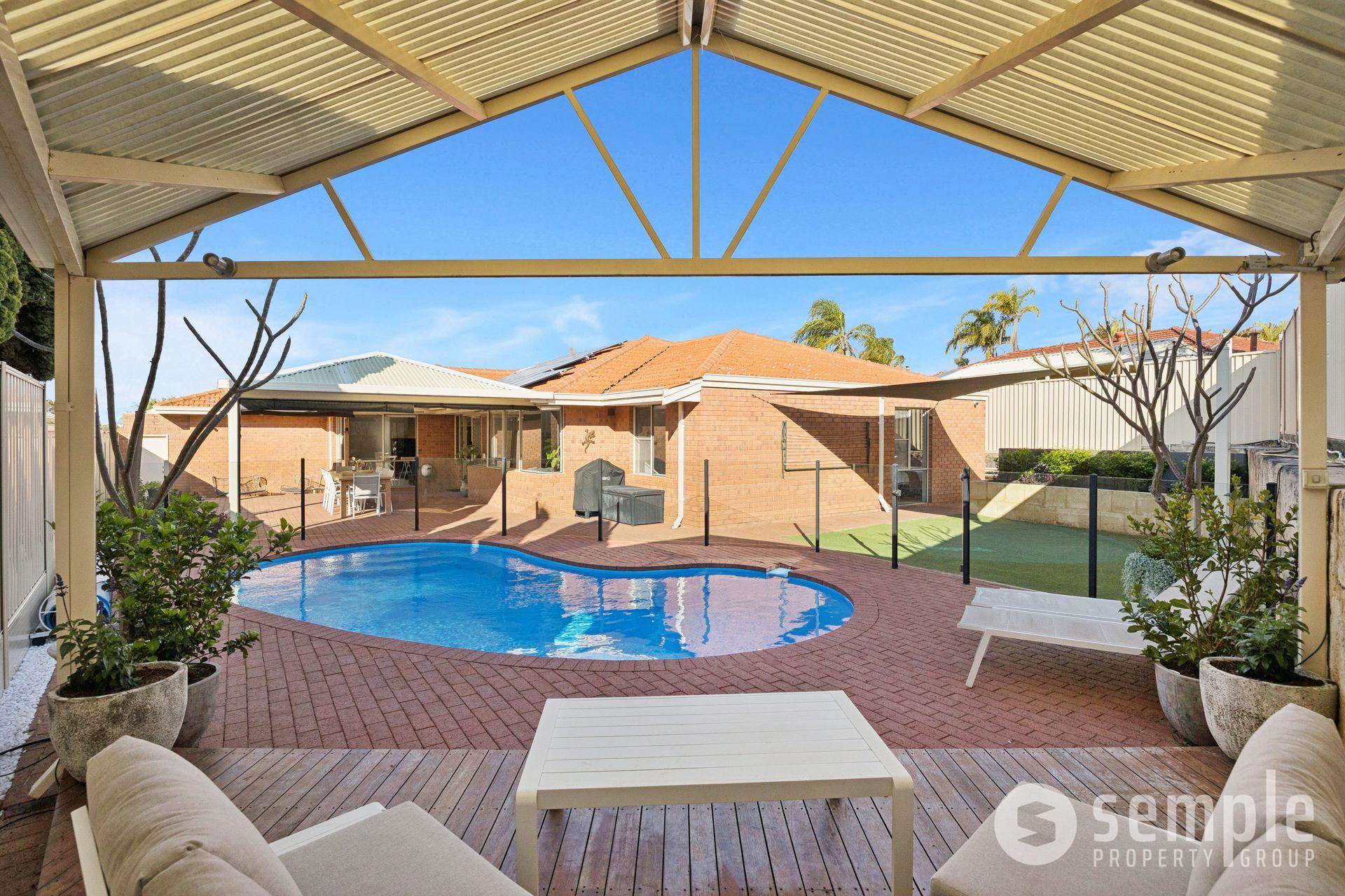 15 Brandwood Gardens, Leeming WA 6149 - 24