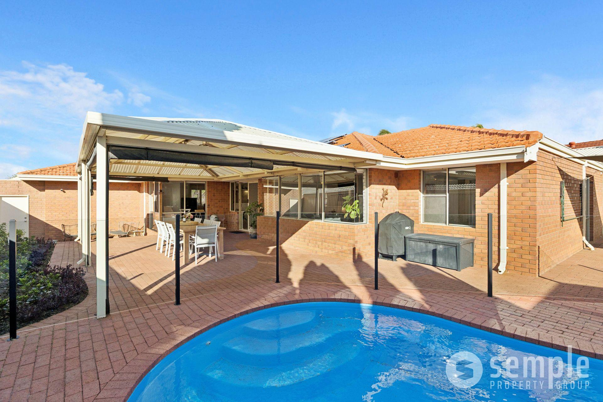 15 Brandwood Gardens, Leeming WA 6149 - 28