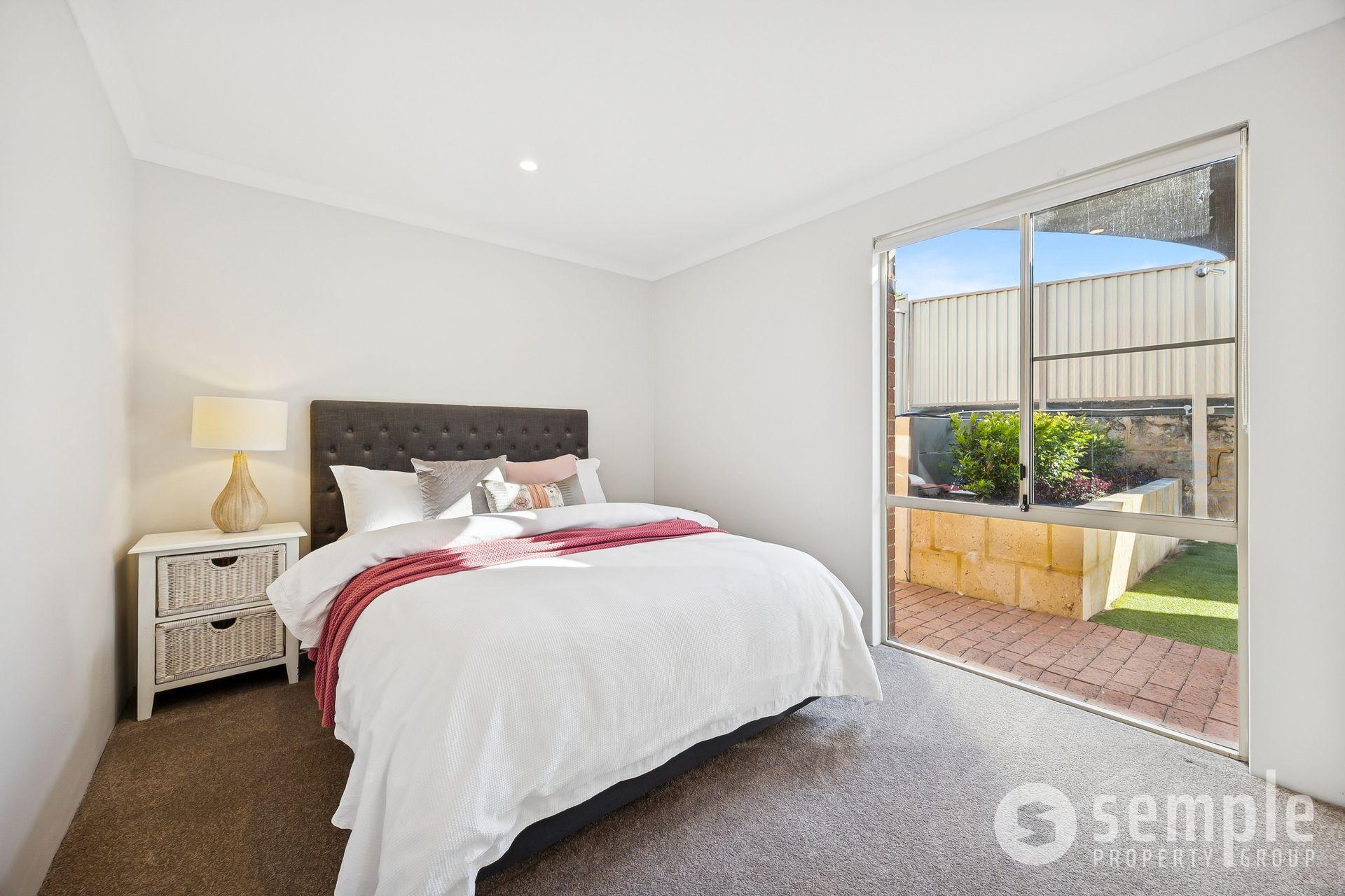15 Brandwood Gardens, Leeming WA 6149 - 19