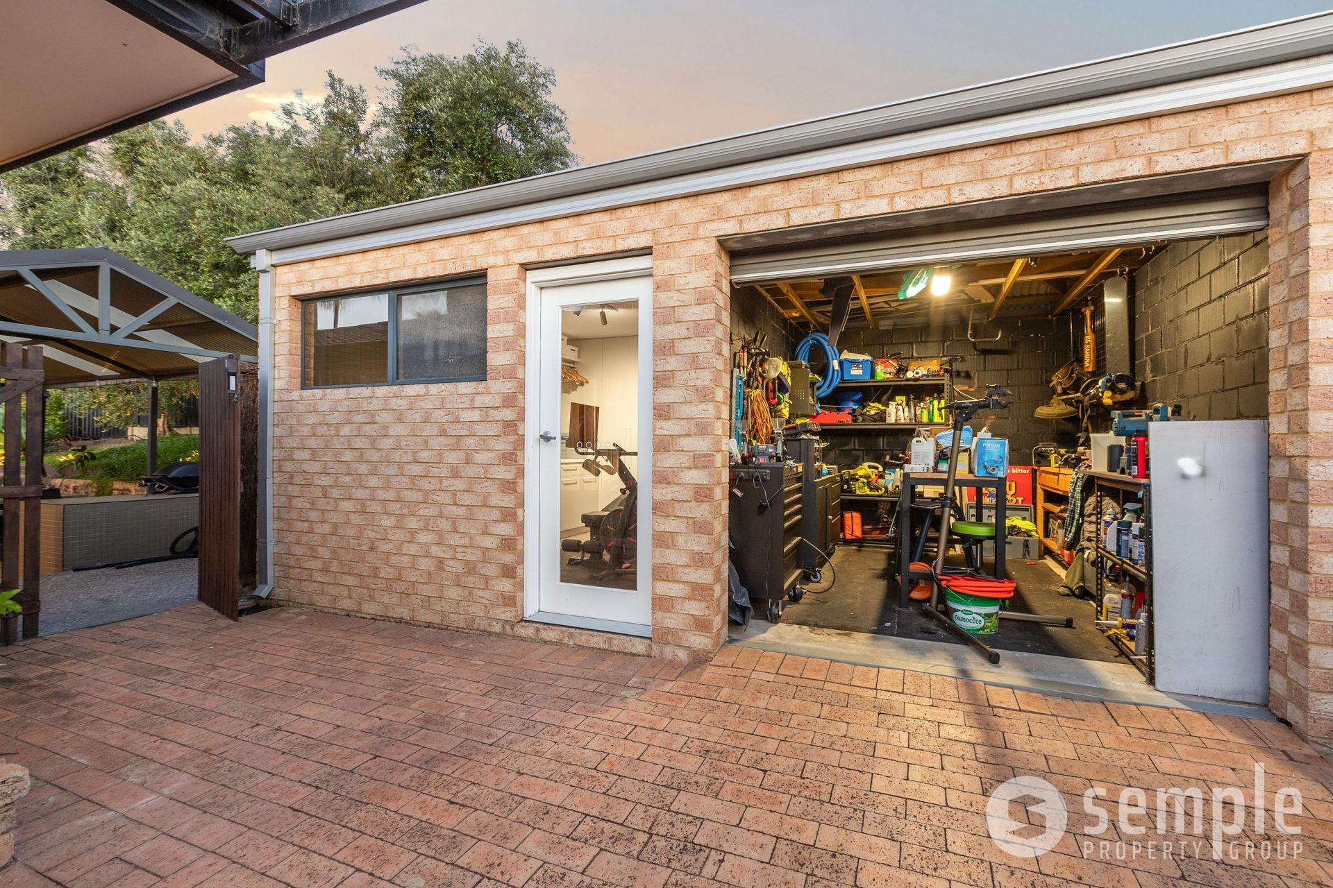 17 Meadow Grove, Leeming WA 6149 - 31