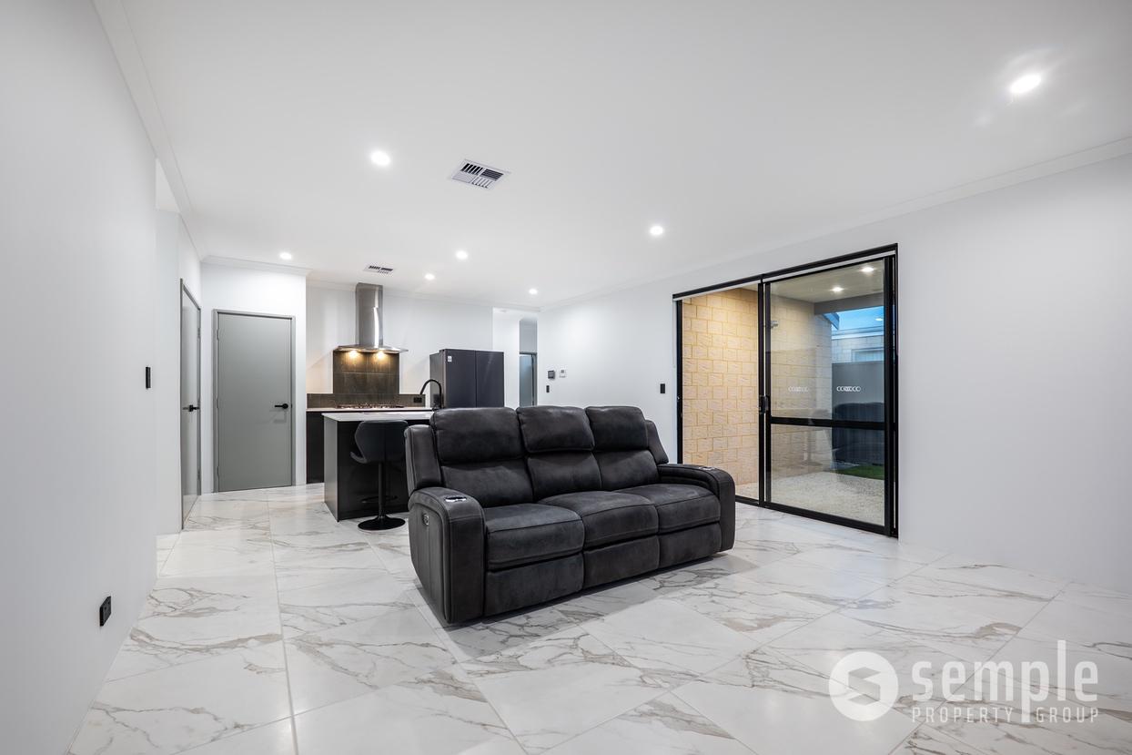 37 Percheron Circuit, Forrestdale WA 6112 - 11