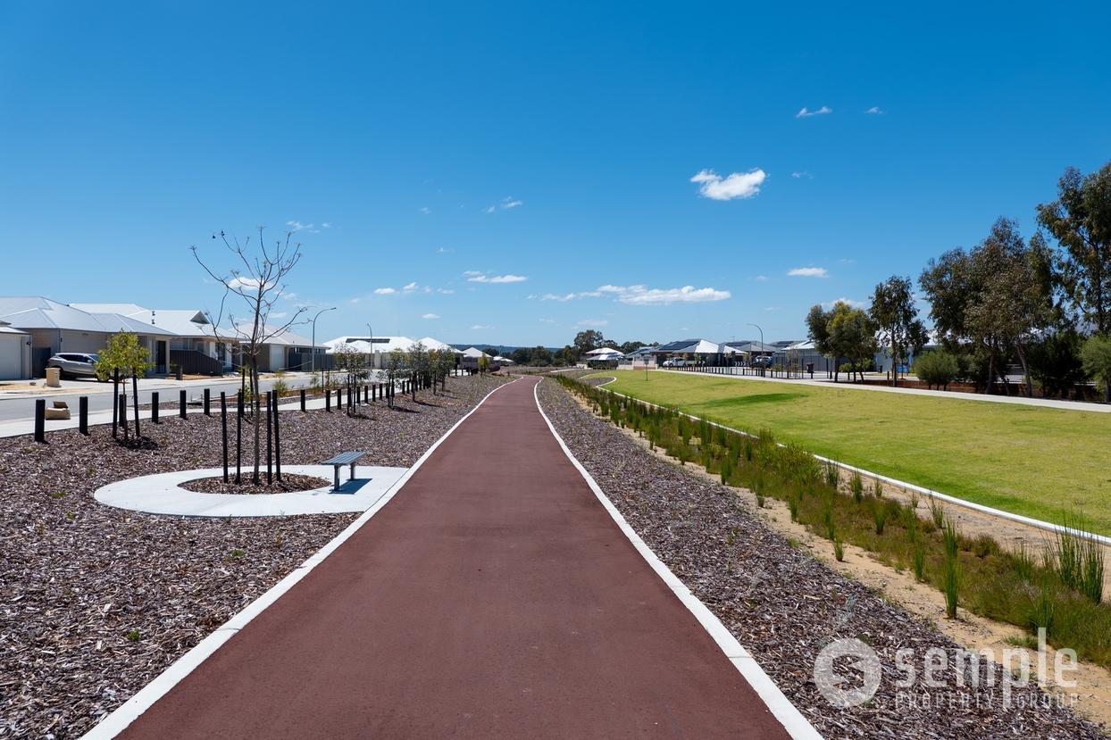 37 Percheron Circuit, Forrestdale WA 6112 - 32