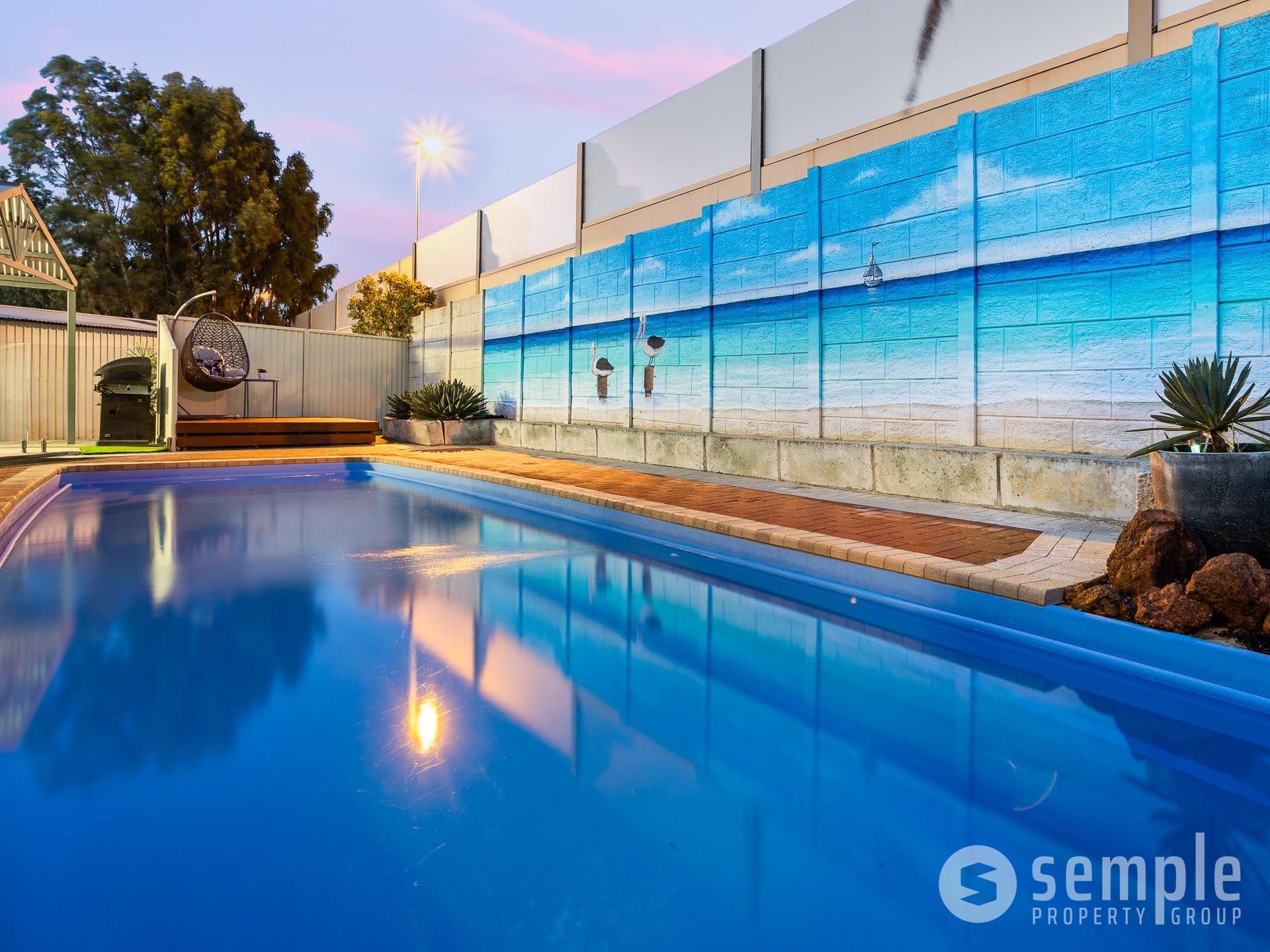 15 McLernon Place, South Lake WA 6164 - 16