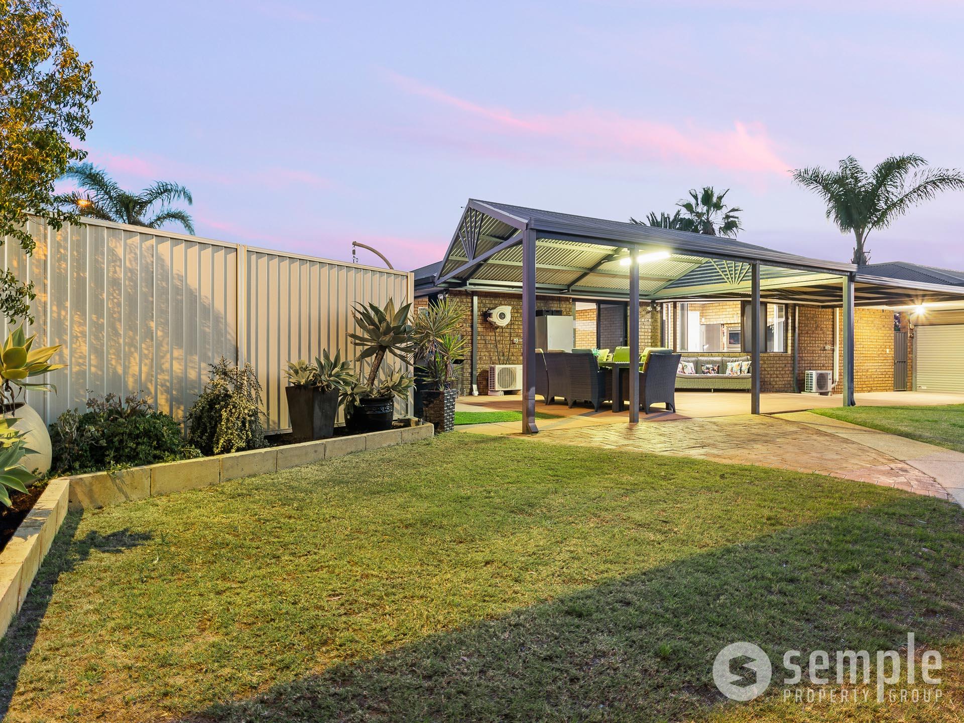 15 McLernon Place, South Lake WA 6164 - 21